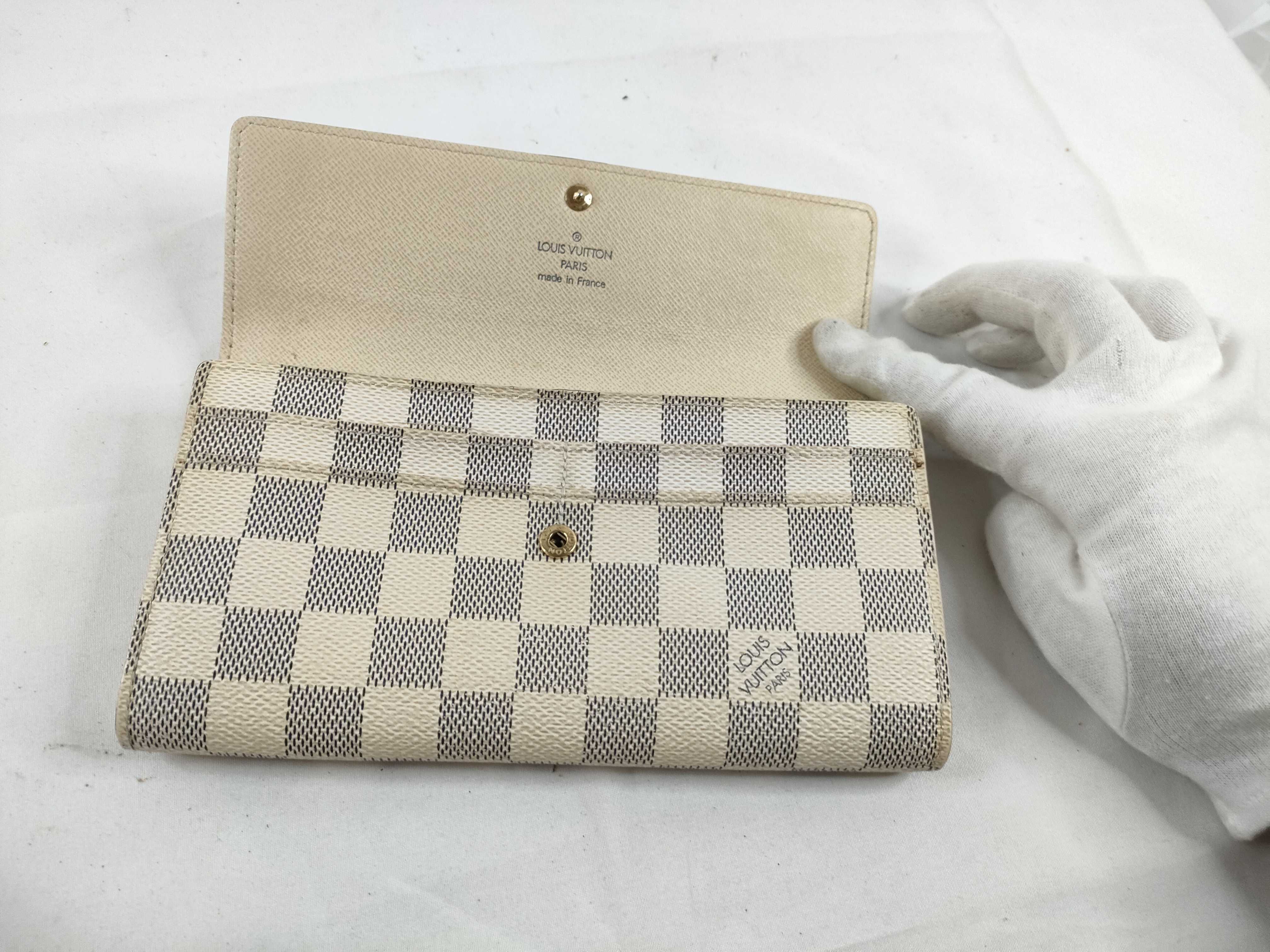 Damier Azur Louis Vuitton Portefeuille Sarah Wallet — view 8