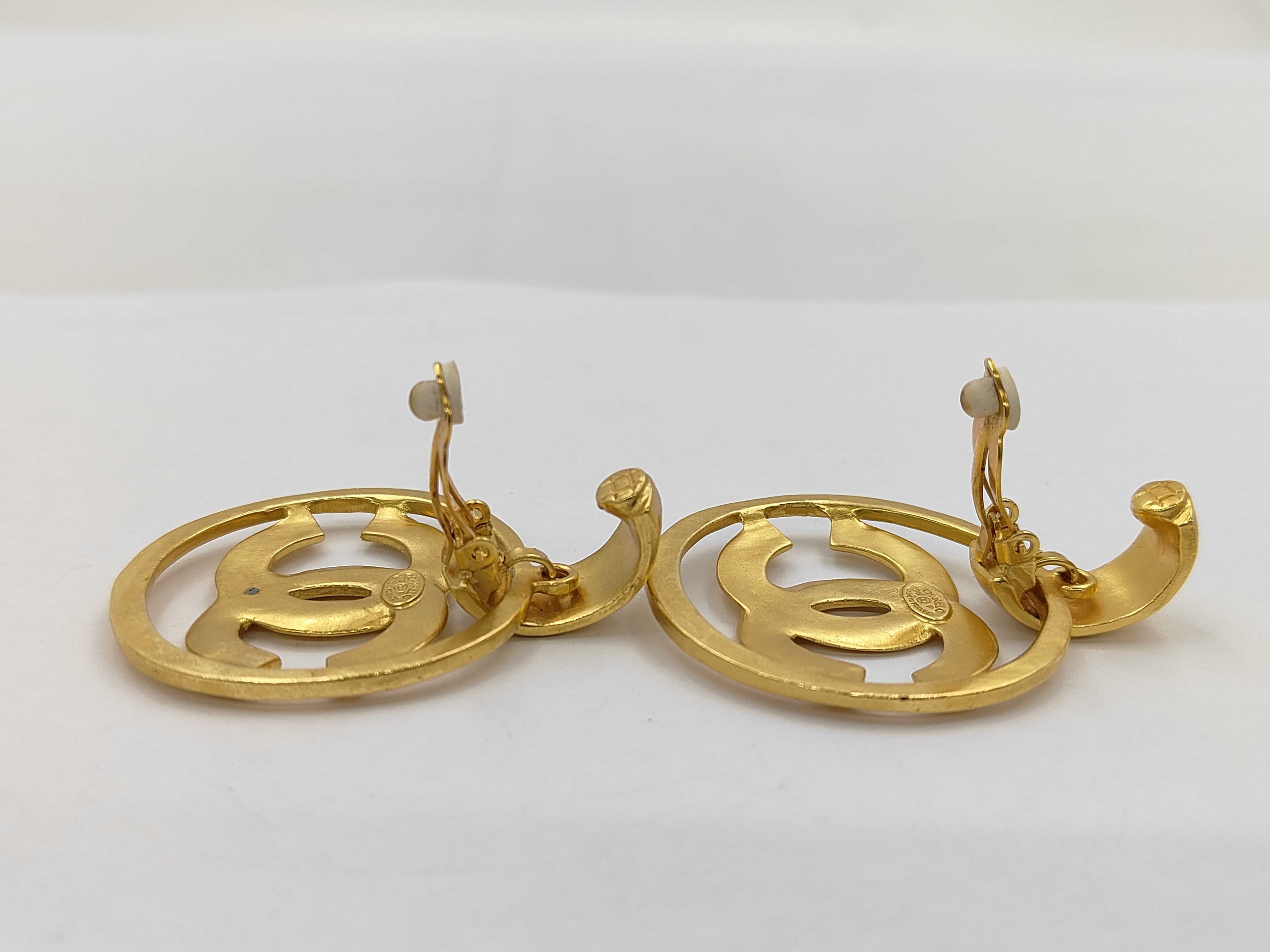 Coco Mark Circle Swing Earrings, GP Gold, 96 Stamped Earrings — view 4