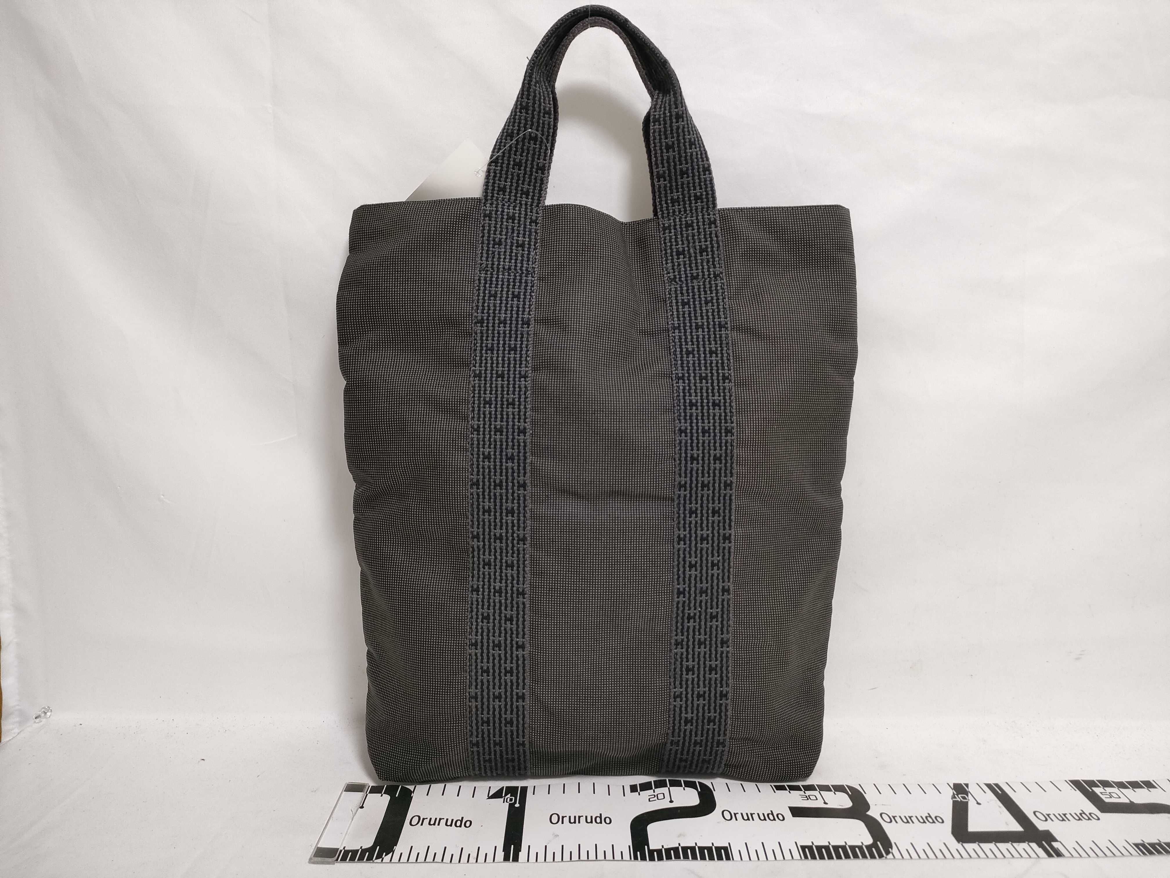 Herline Cabas Tote Bag — view 2