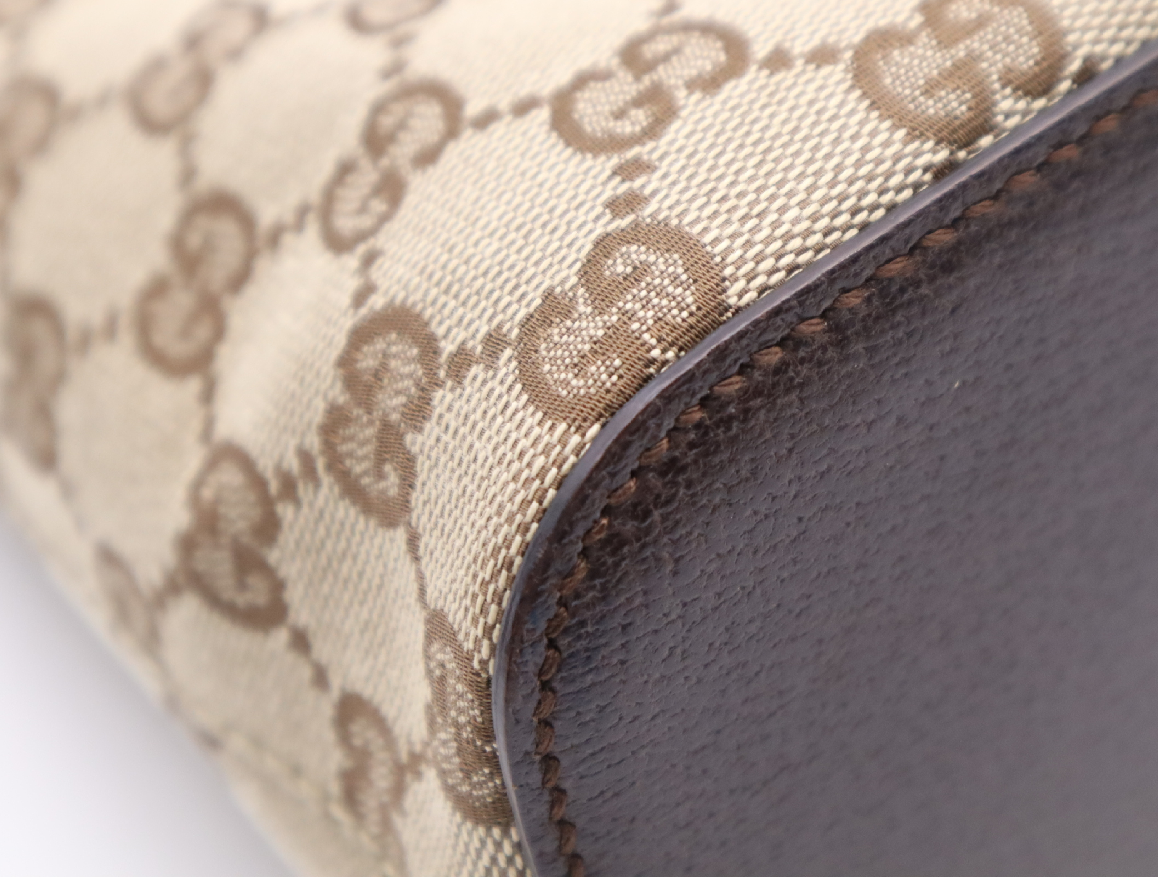 115002 GG Canvas One-Shoulder Bag, Beige/Brown, with Dust Bag. — view 6
