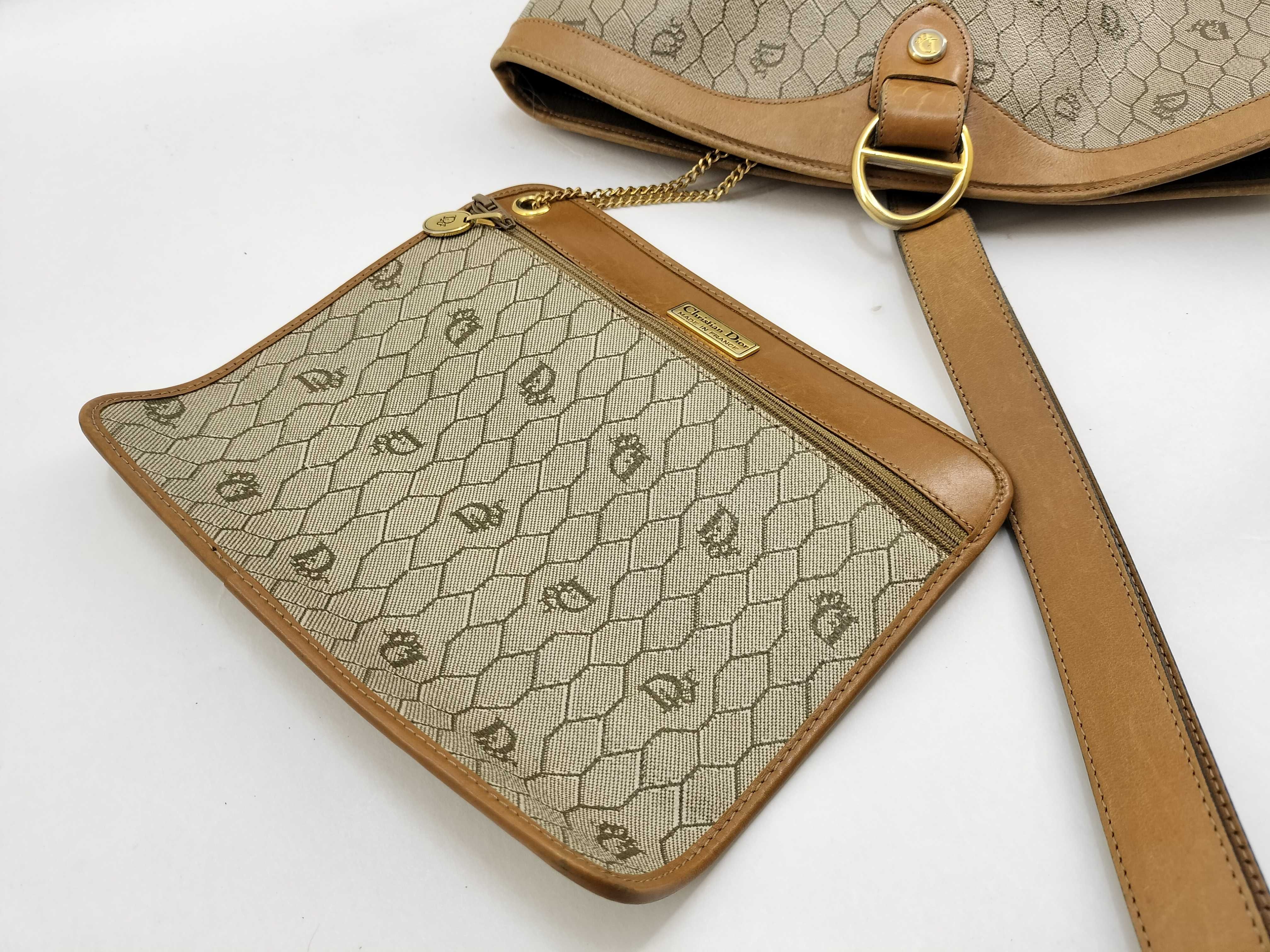 Basket One-Hand Honeycomb PVC x Leather Beige x Brown Shoulder Bag — view 11