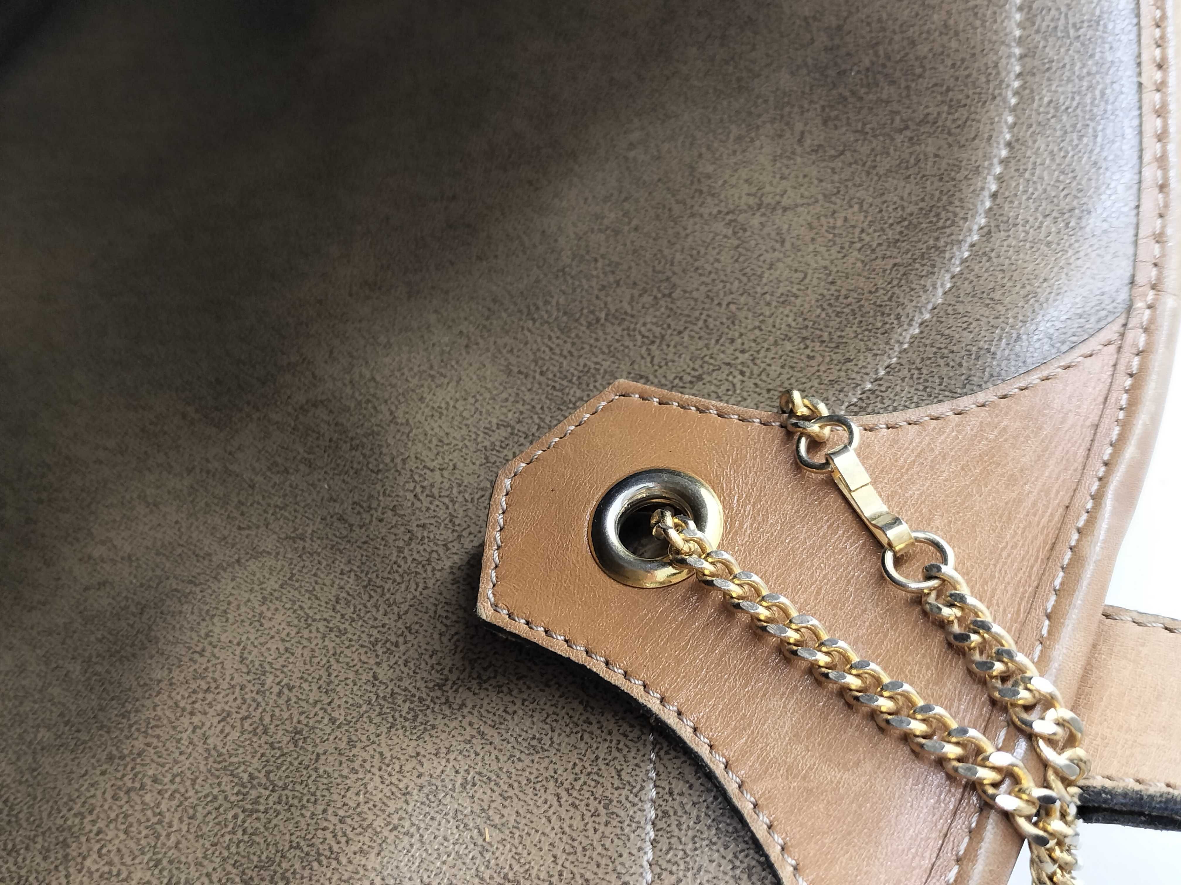Basket One-Hand Honeycomb PVC x Leather Beige x Brown Shoulder Bag — view 14