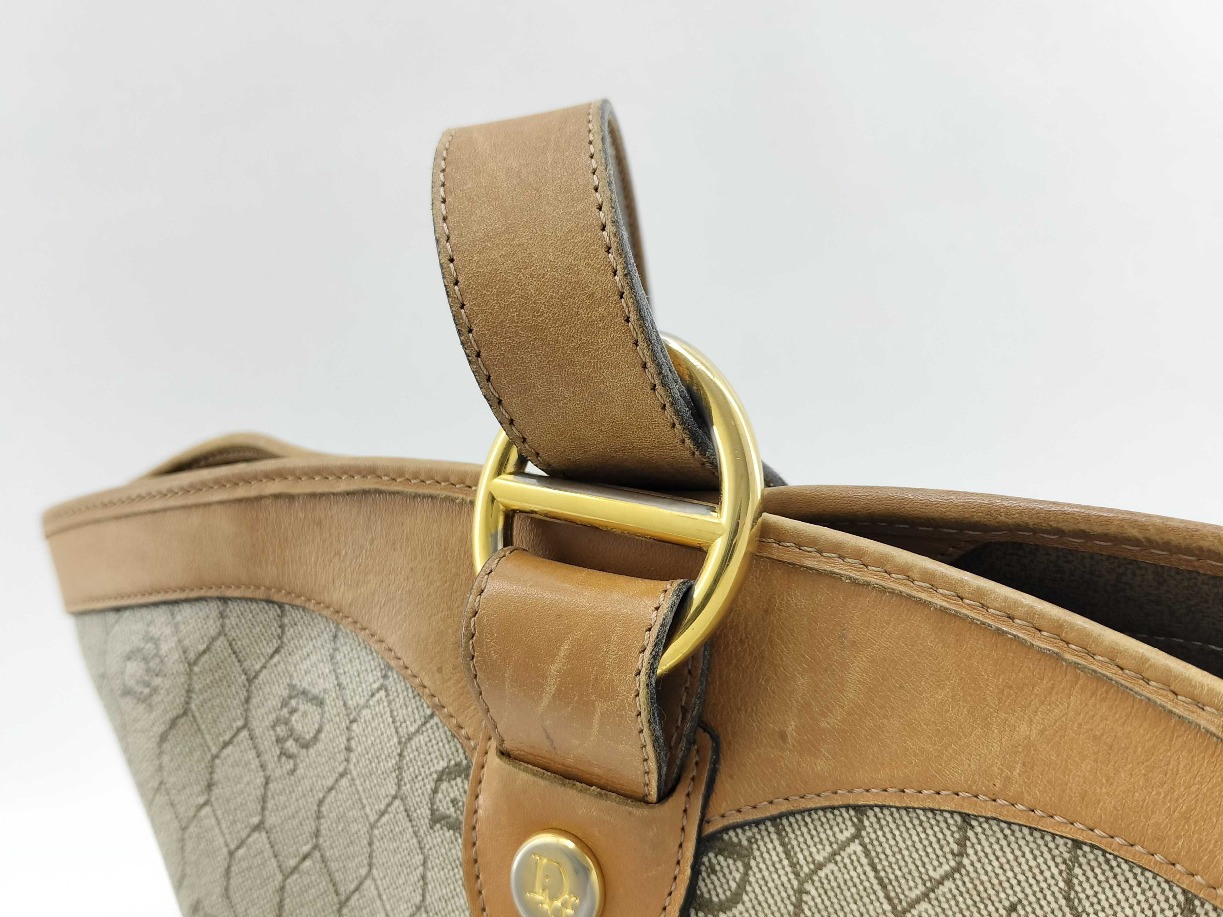 Basket One-Hand Honeycomb PVC x Leather Beige x Brown Shoulder Bag — view 4