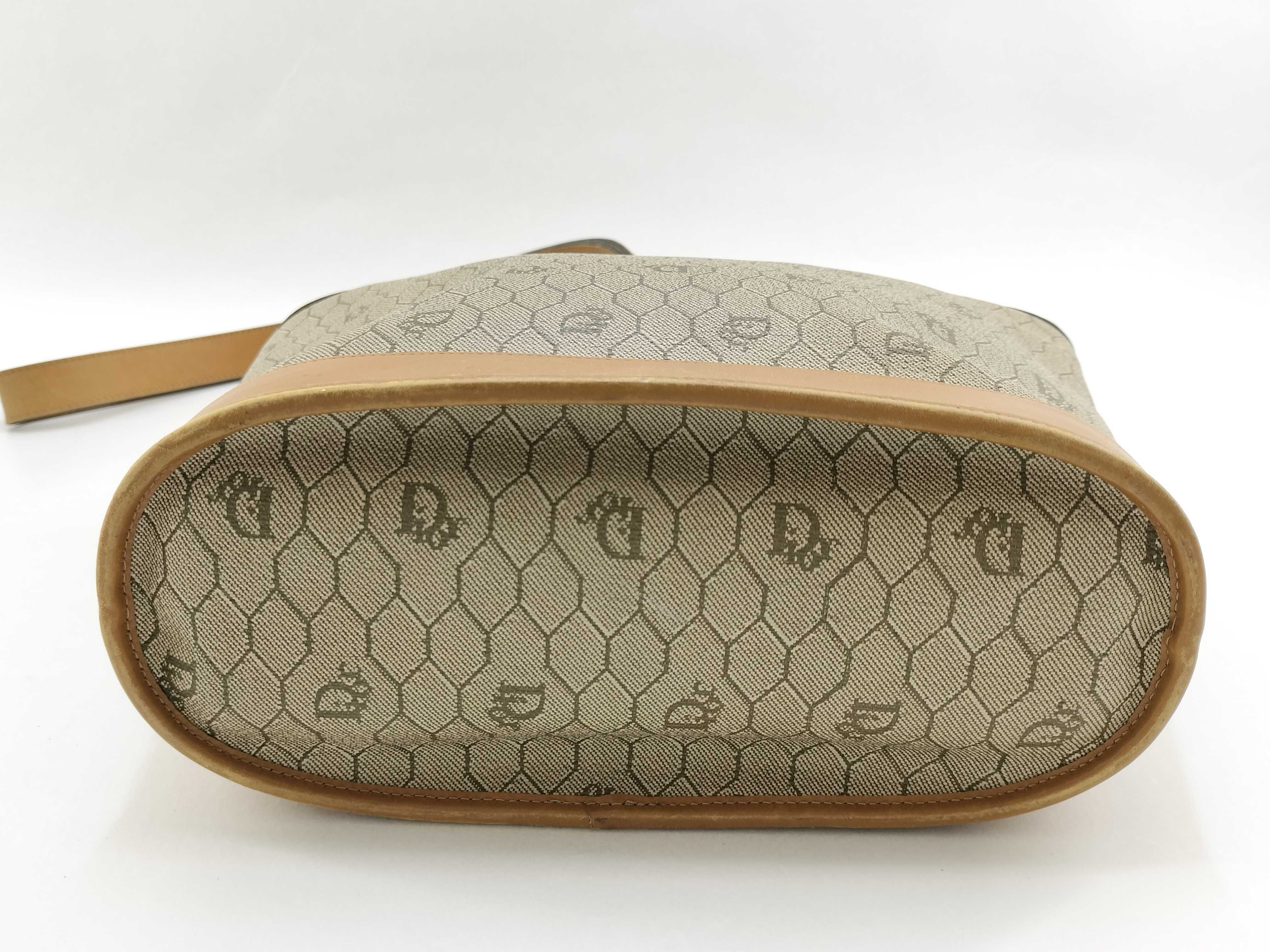 Basket One-Hand Honeycomb PVC x Leather Beige x Brown Shoulder Bag — view 6