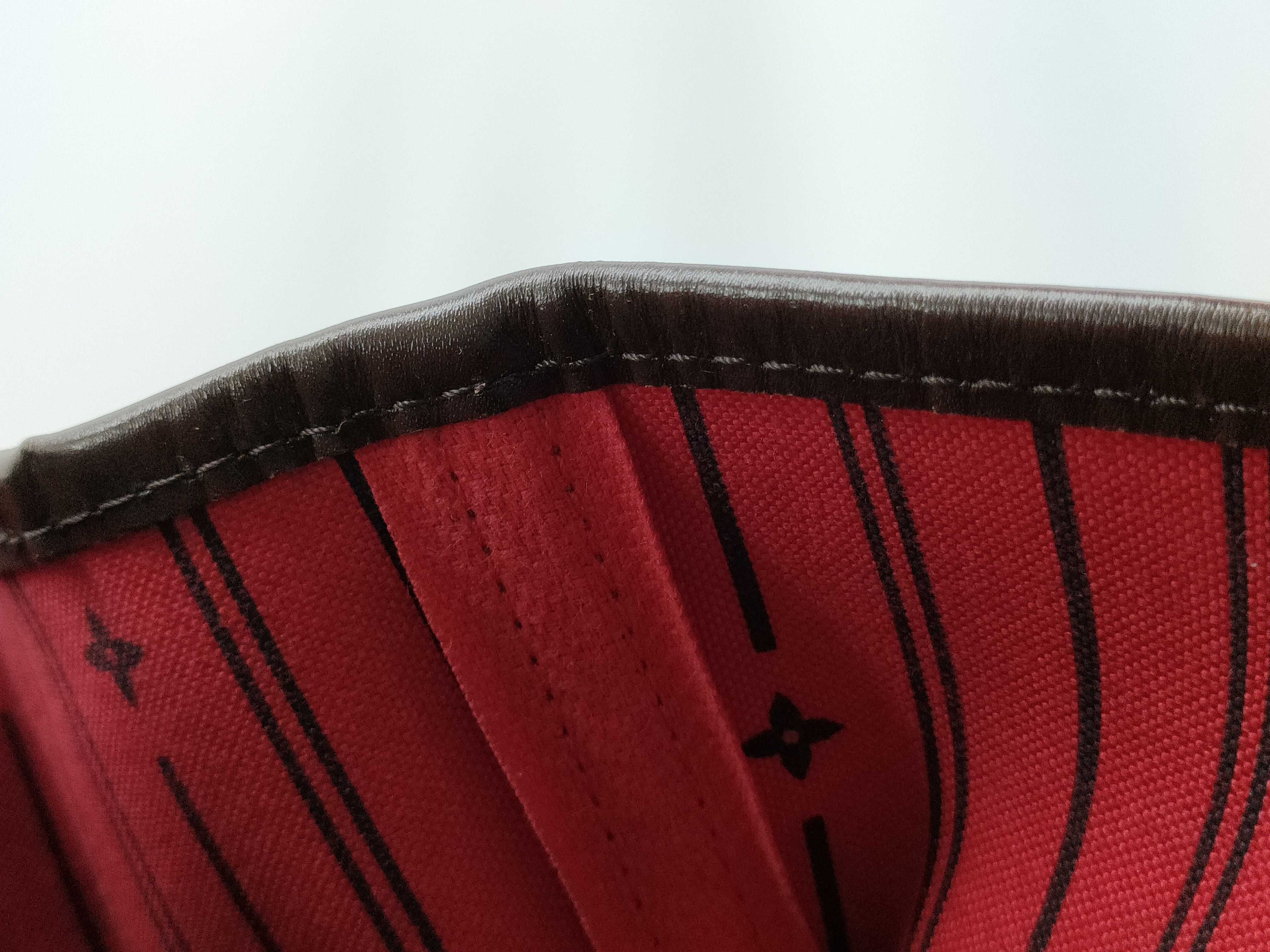 Damier Neverfull MM — view 14
