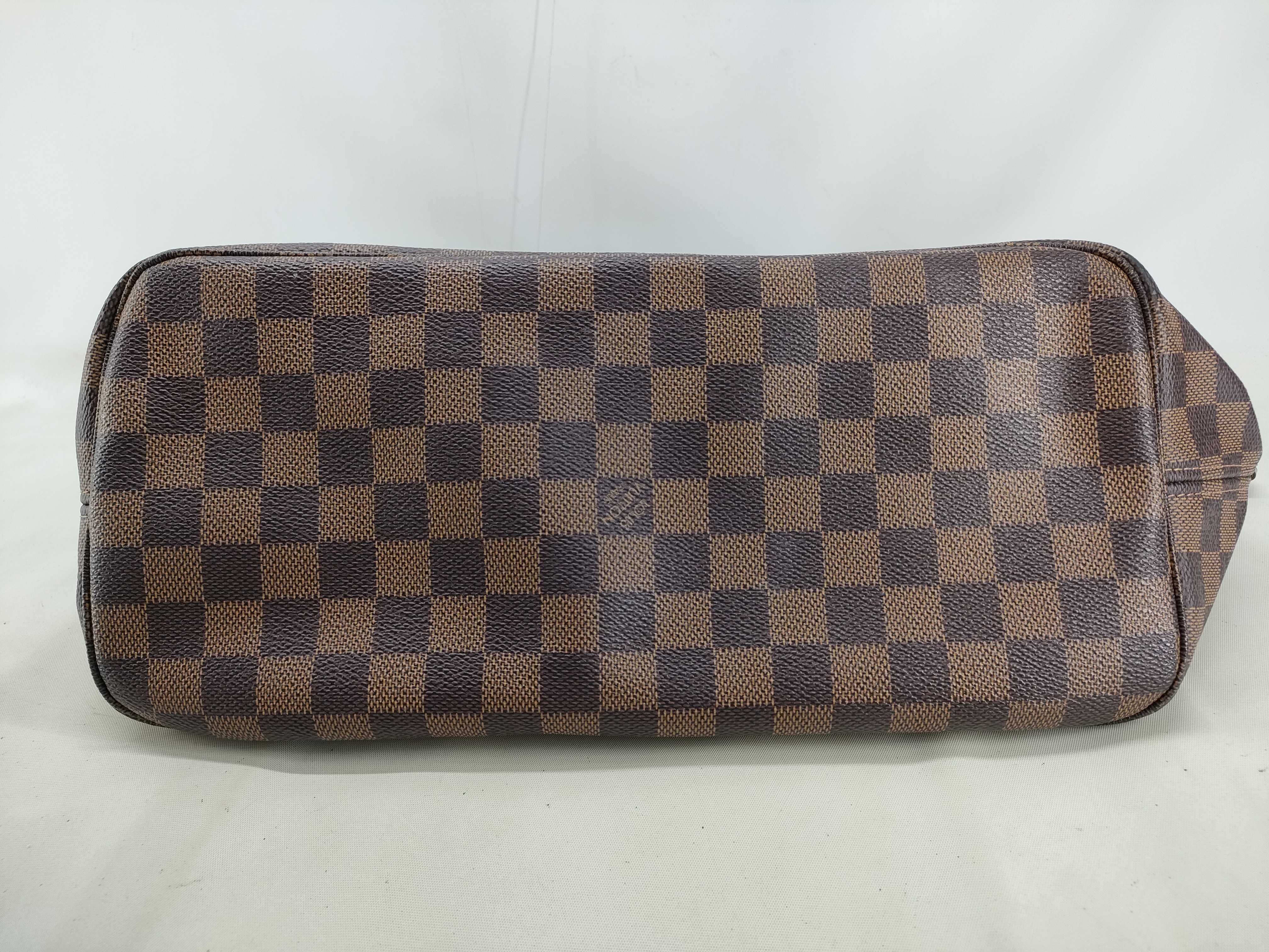 Damier Neverfull MM — view 3