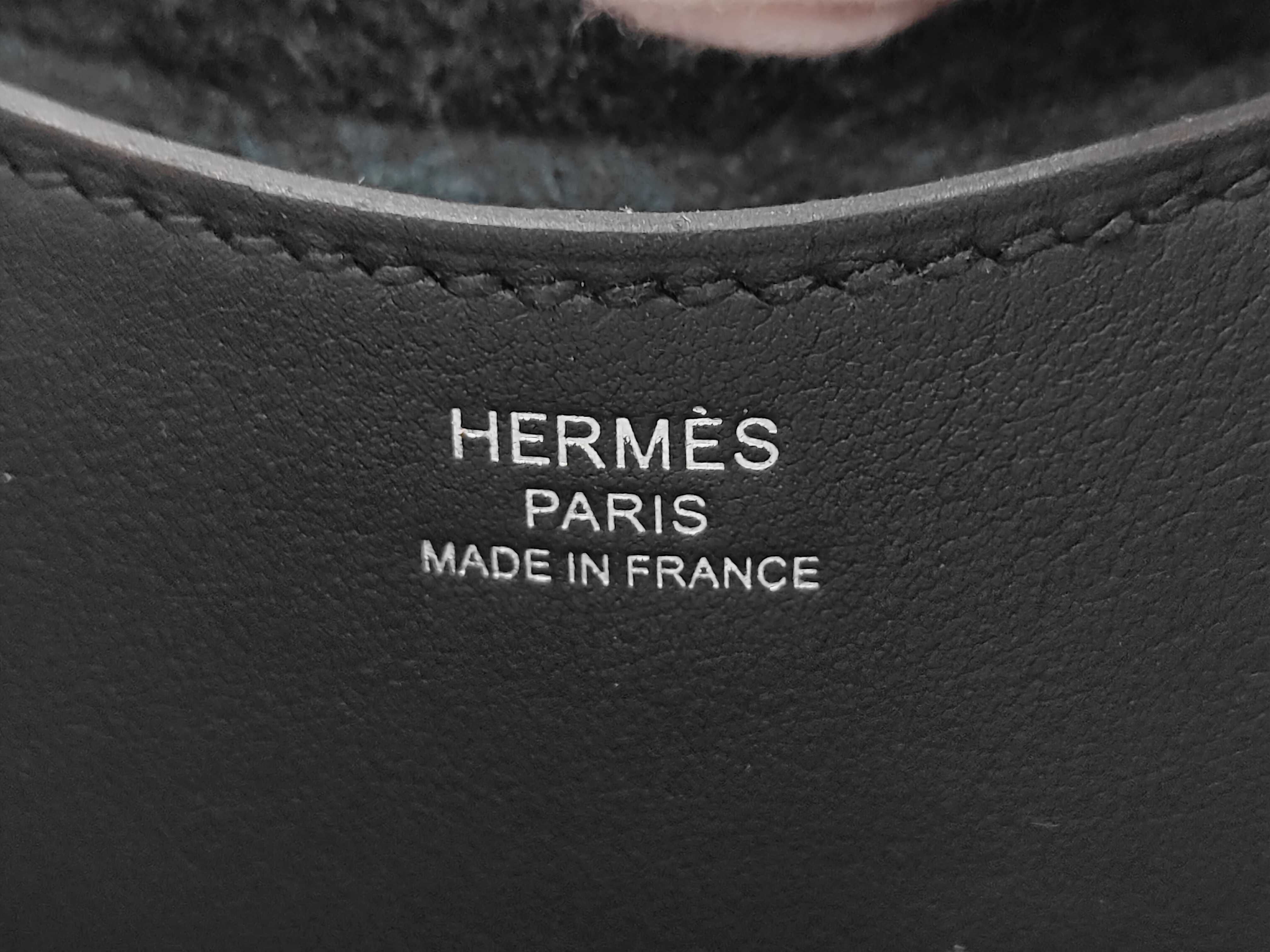 In the Loop 18 Taurillon Clemence Black SS B Stamp Handbag — view 7