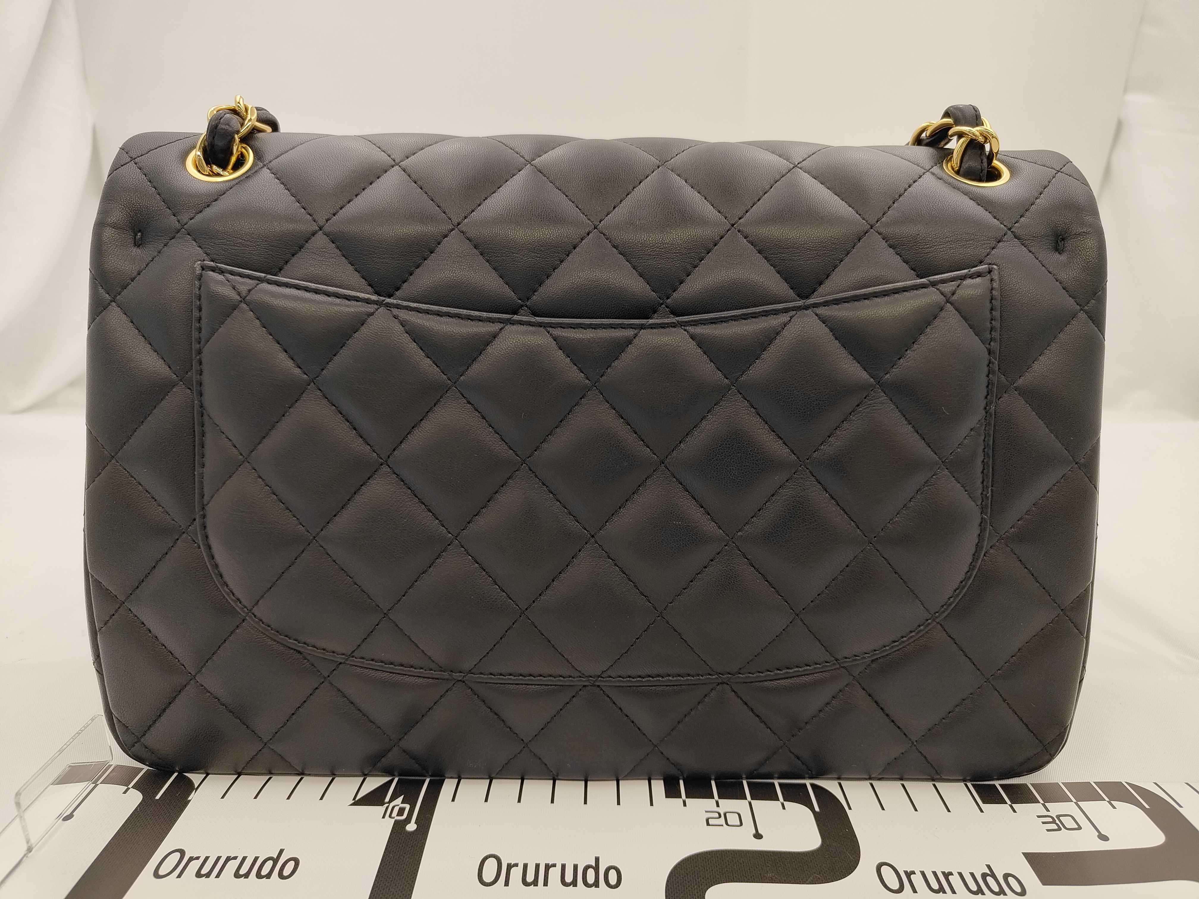 Matelassé 30 Chain Shoulder Bag, Double Flap, Lambskin, Black — view 2