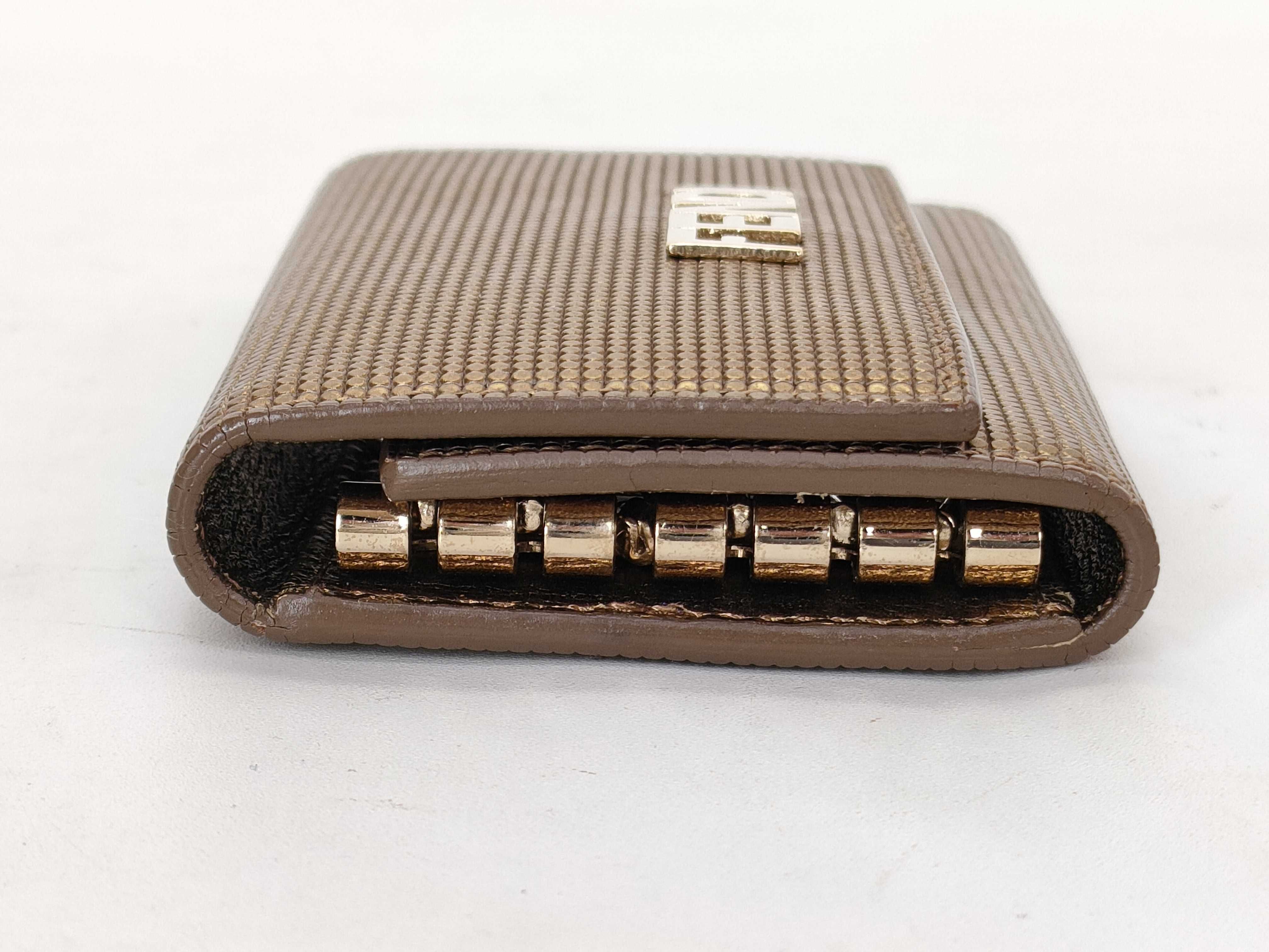 6-Key Case 8AP079 Key Case — view 5