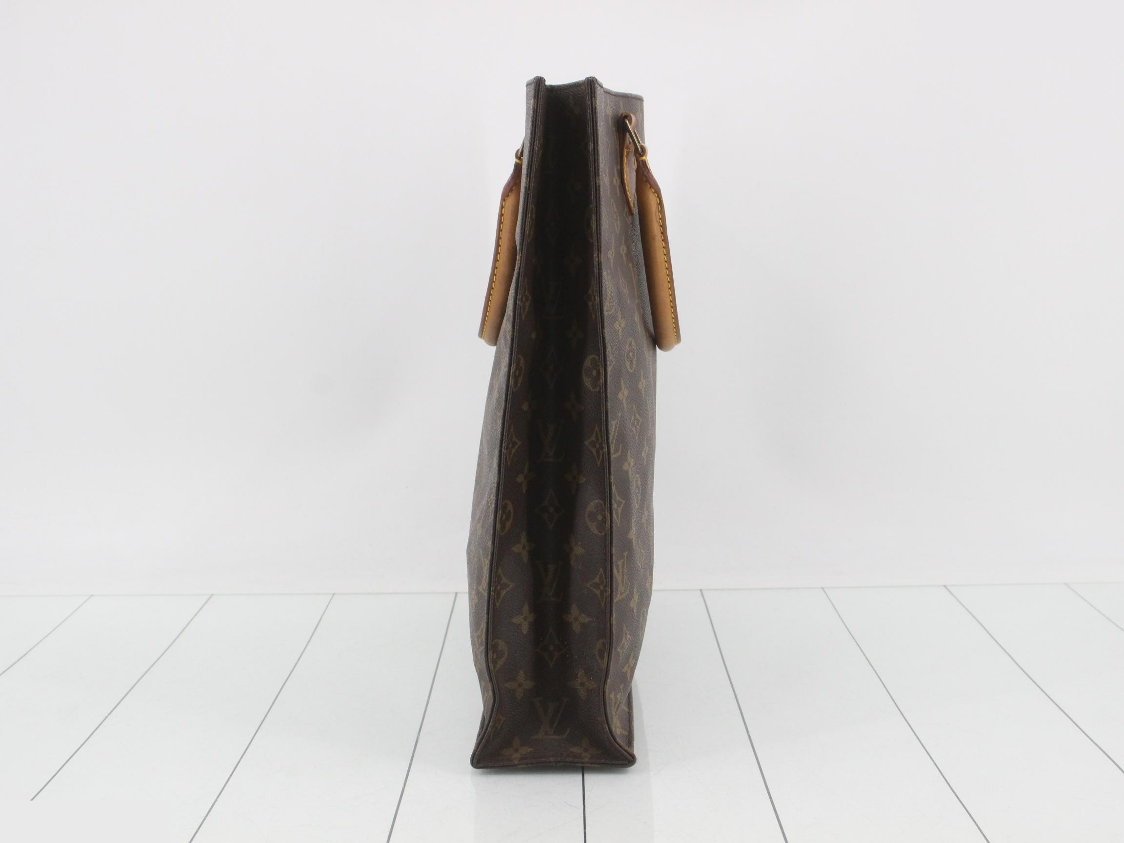 Sac Pla — view 3