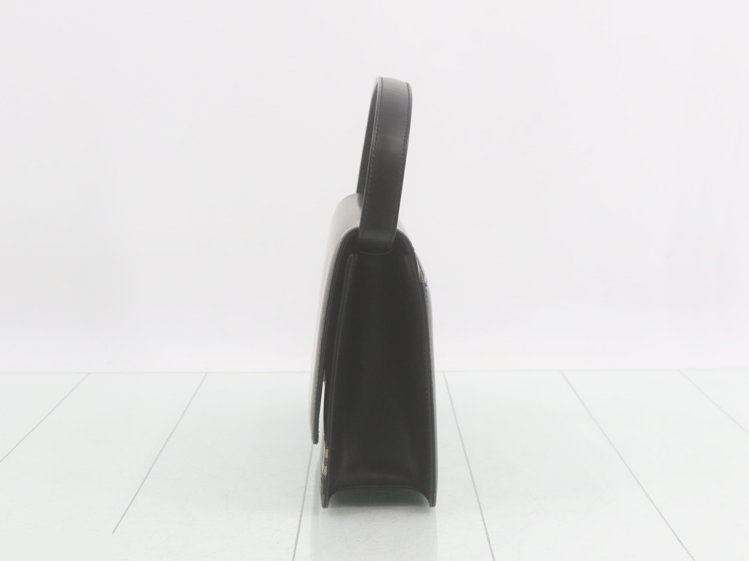 handbag — view 3