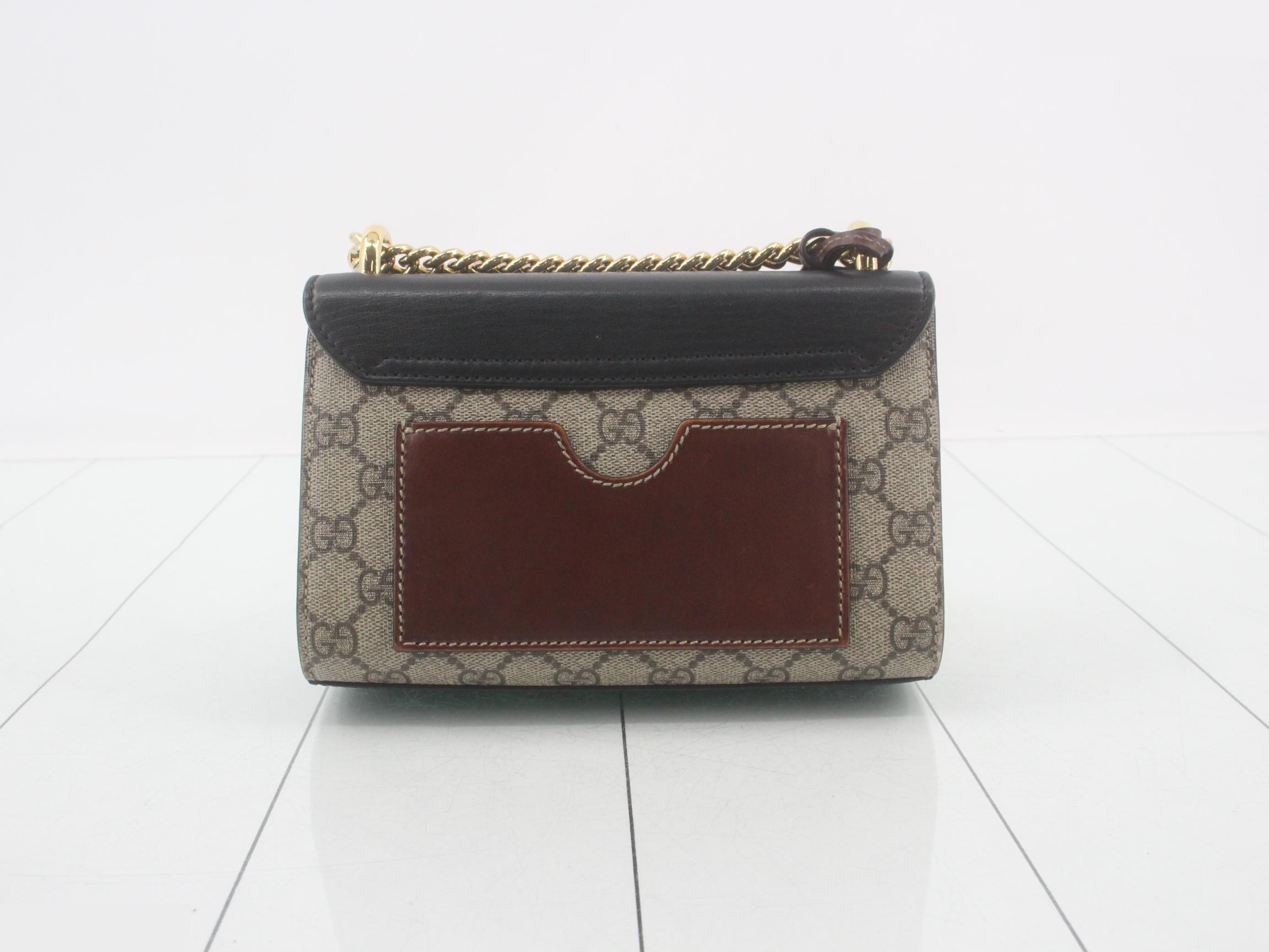 GG Supreme Leather Padlock Chain Shoulder Bag — view 2