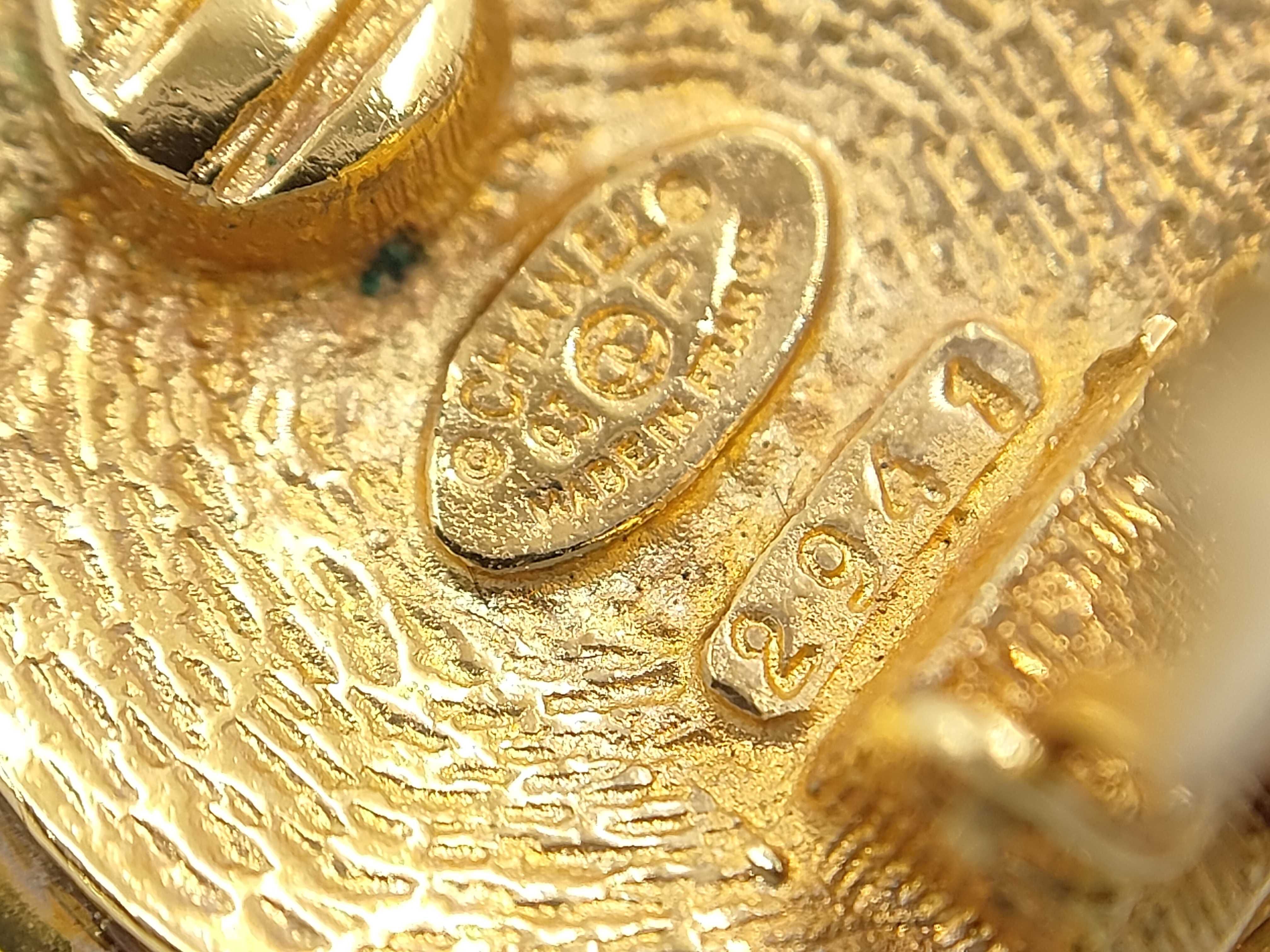 Gold Plated Vintage Coco Mark Round Mirror Earrings (with comments) — view 5