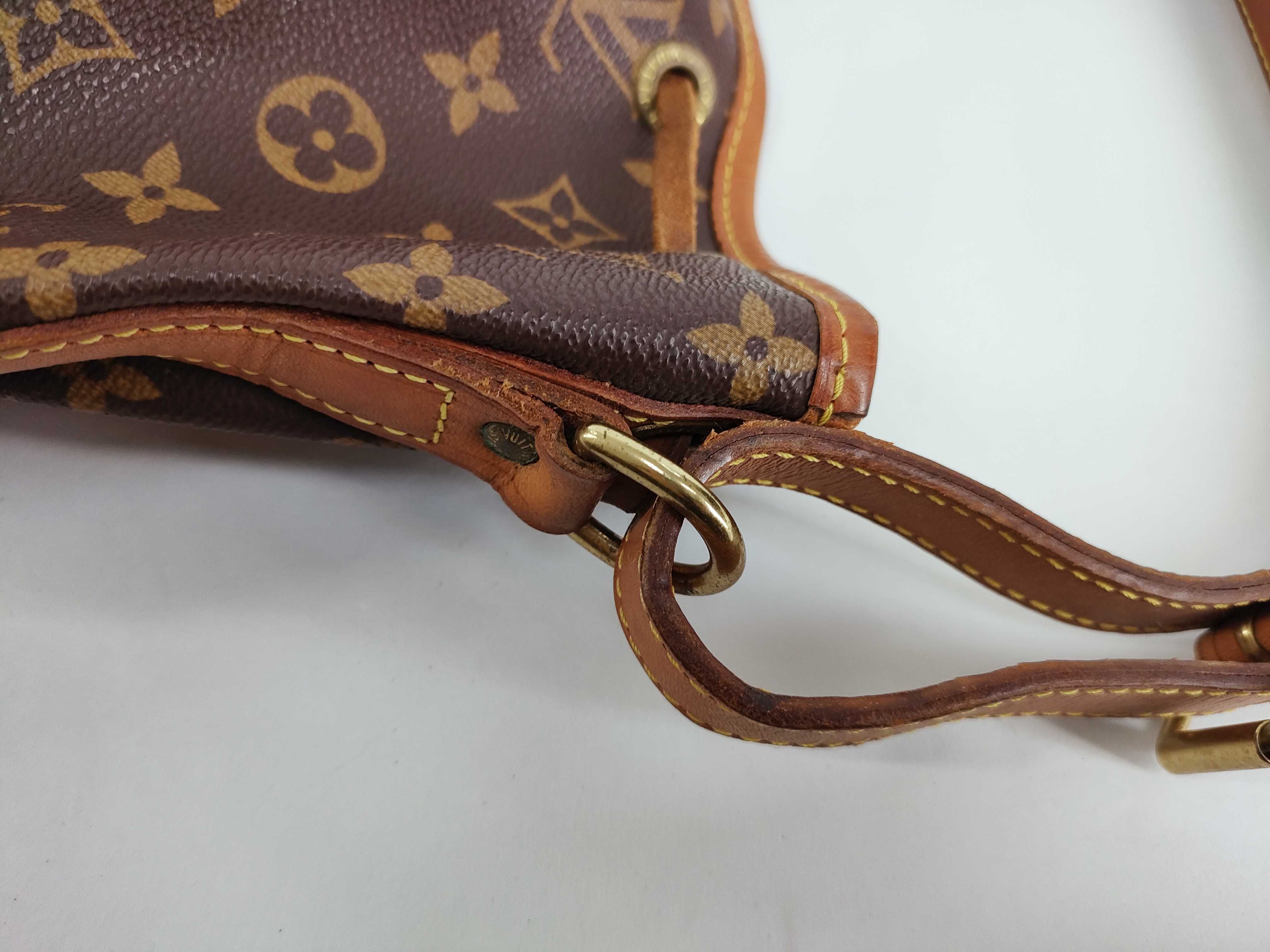 Monogram Louis Vuitton Monogram Petit Noé Shoulder Bag — view 15