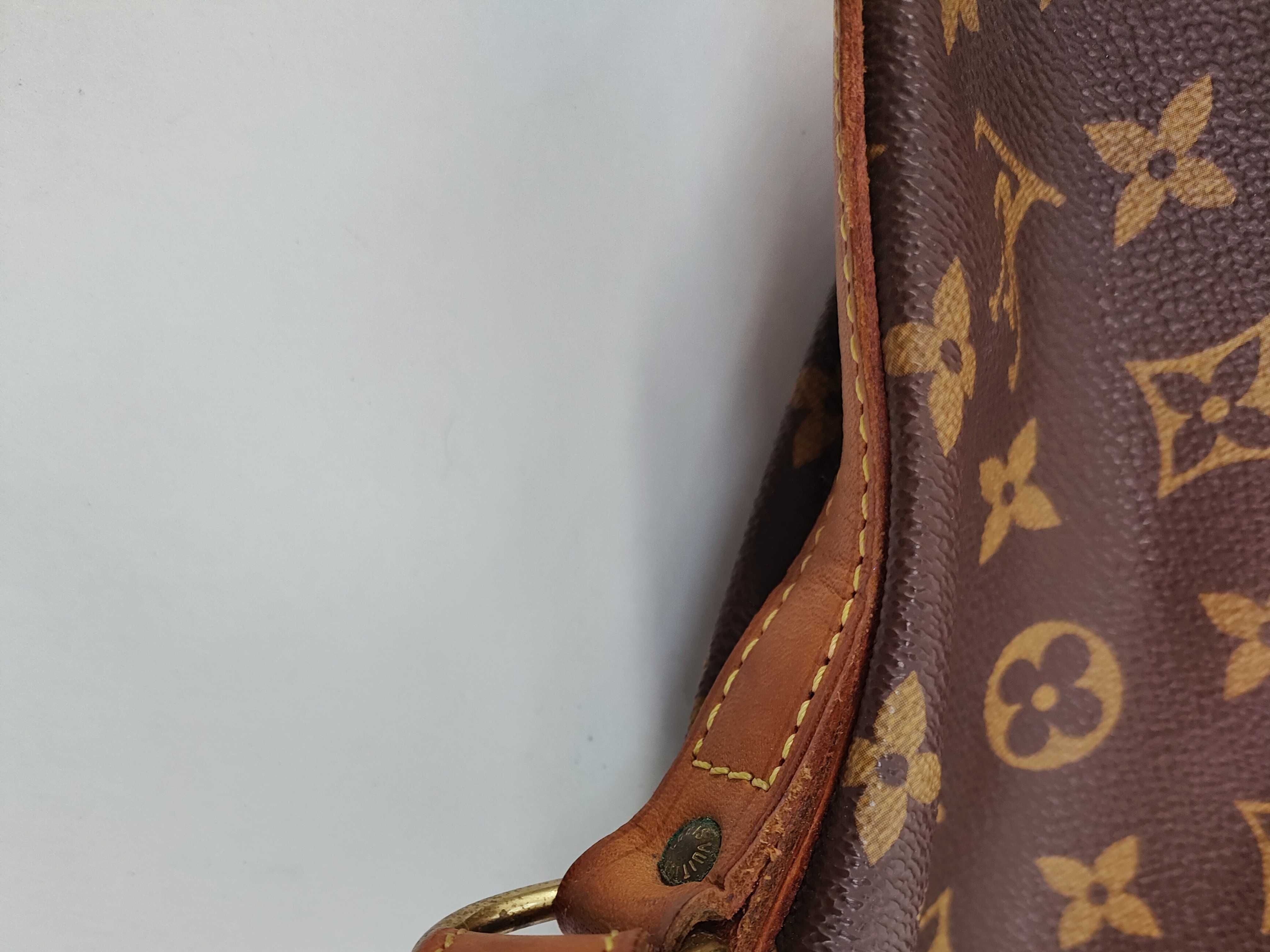 Monogram Louis Vuitton Monogram Petit Noé Shoulder Bag — view 5