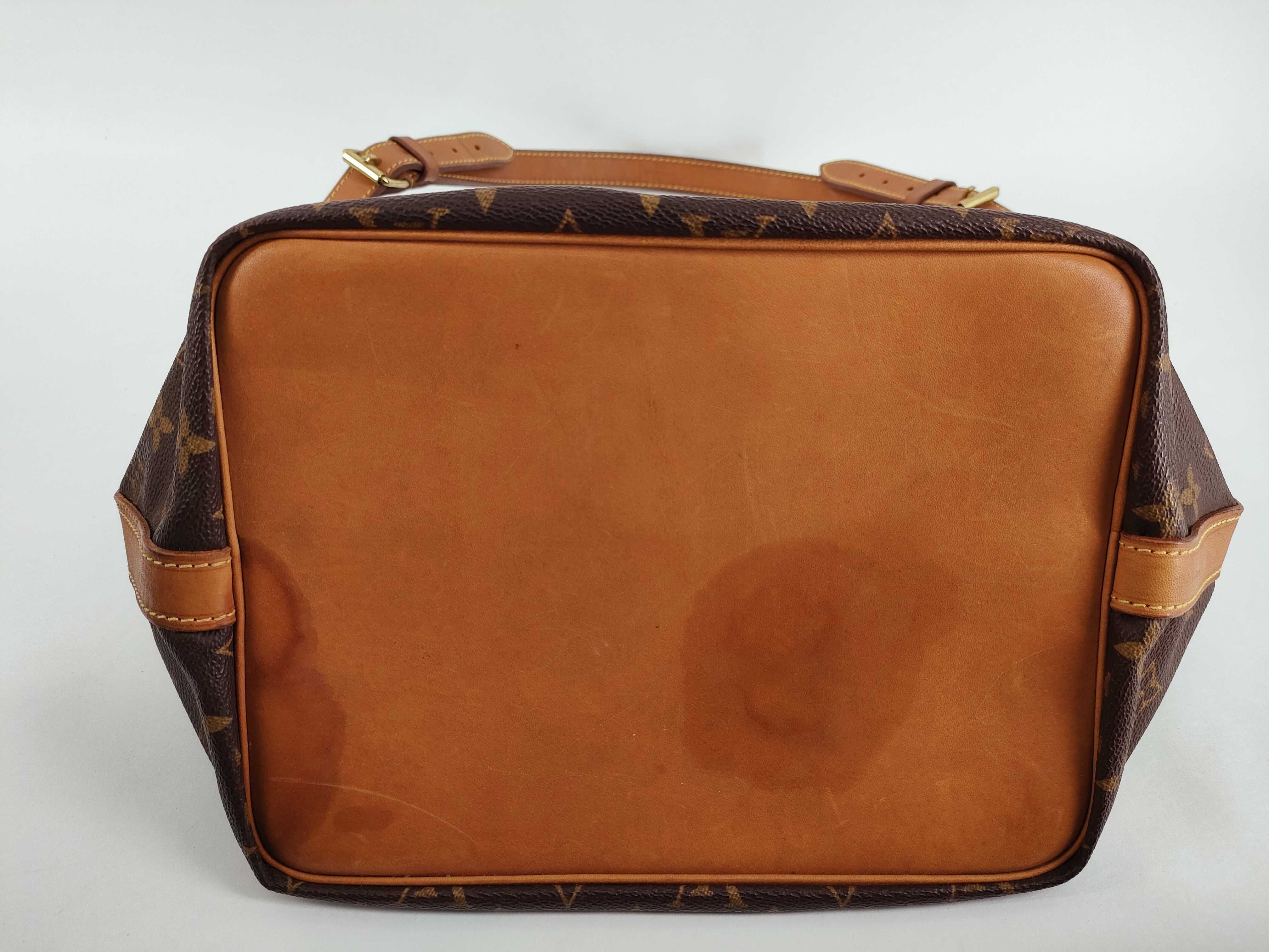 Monogram Louis Vuitton Monogram Petit Noé Shoulder Bag — view 7