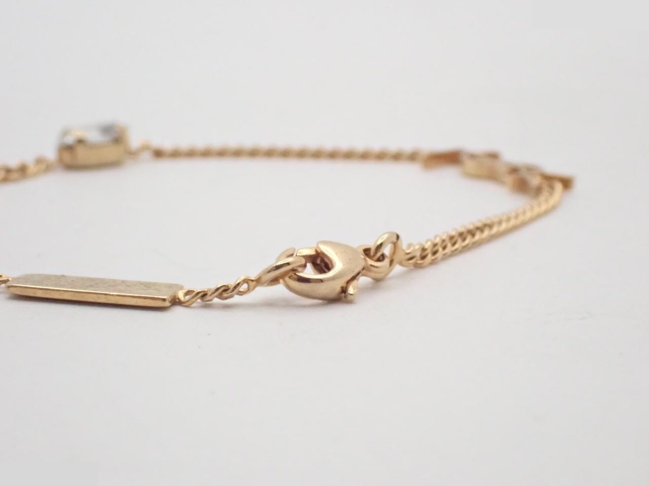 Other items in the line: Precious metal bracelets and bangles (metal), wrist circumference approximately 16.5 cm. — view 3