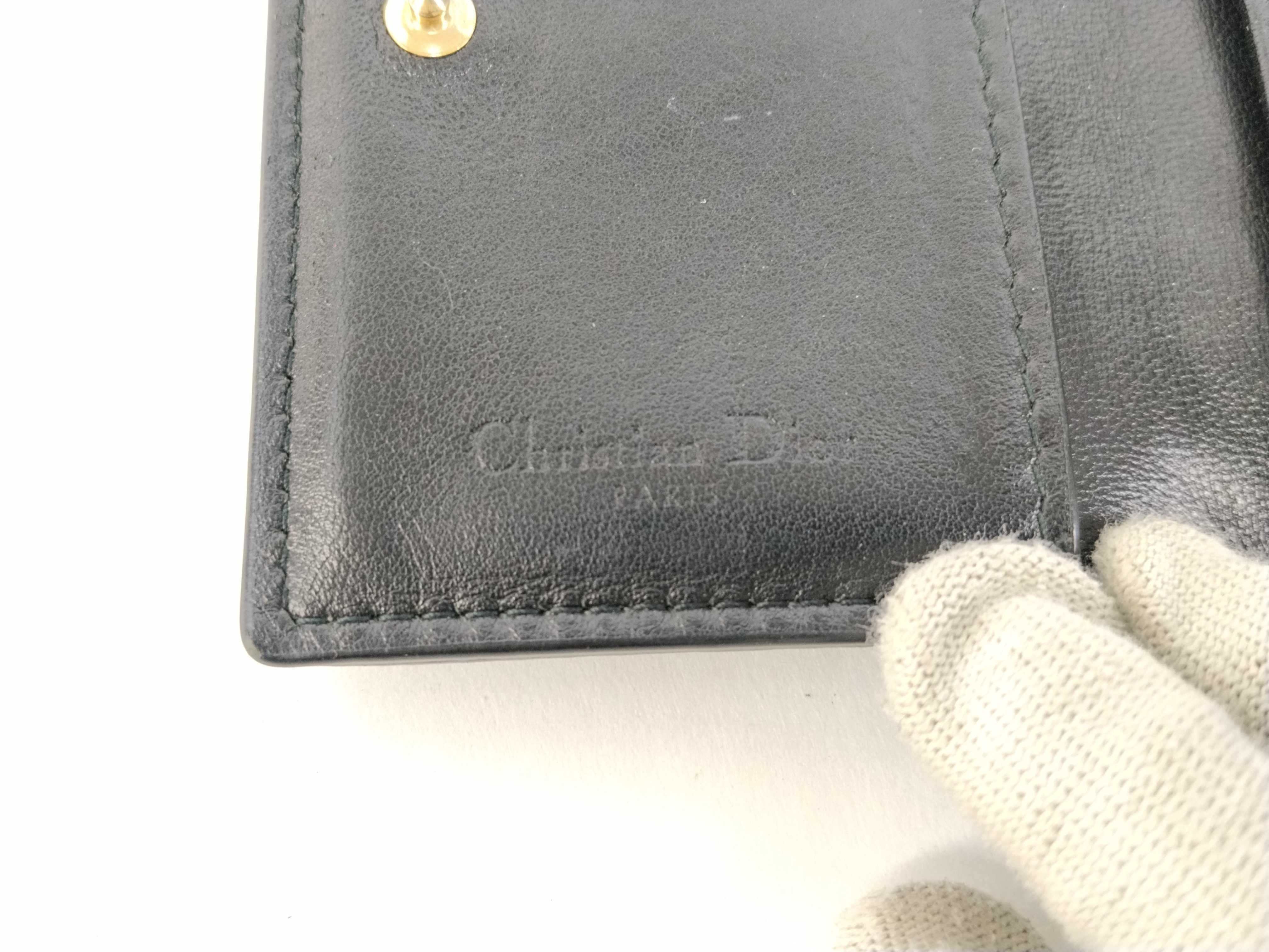 bi-fold wallet, Cannage wallet — view 10
