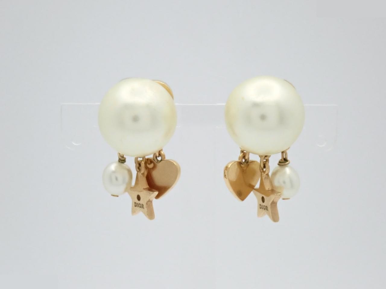 Gold earrings — view 2
