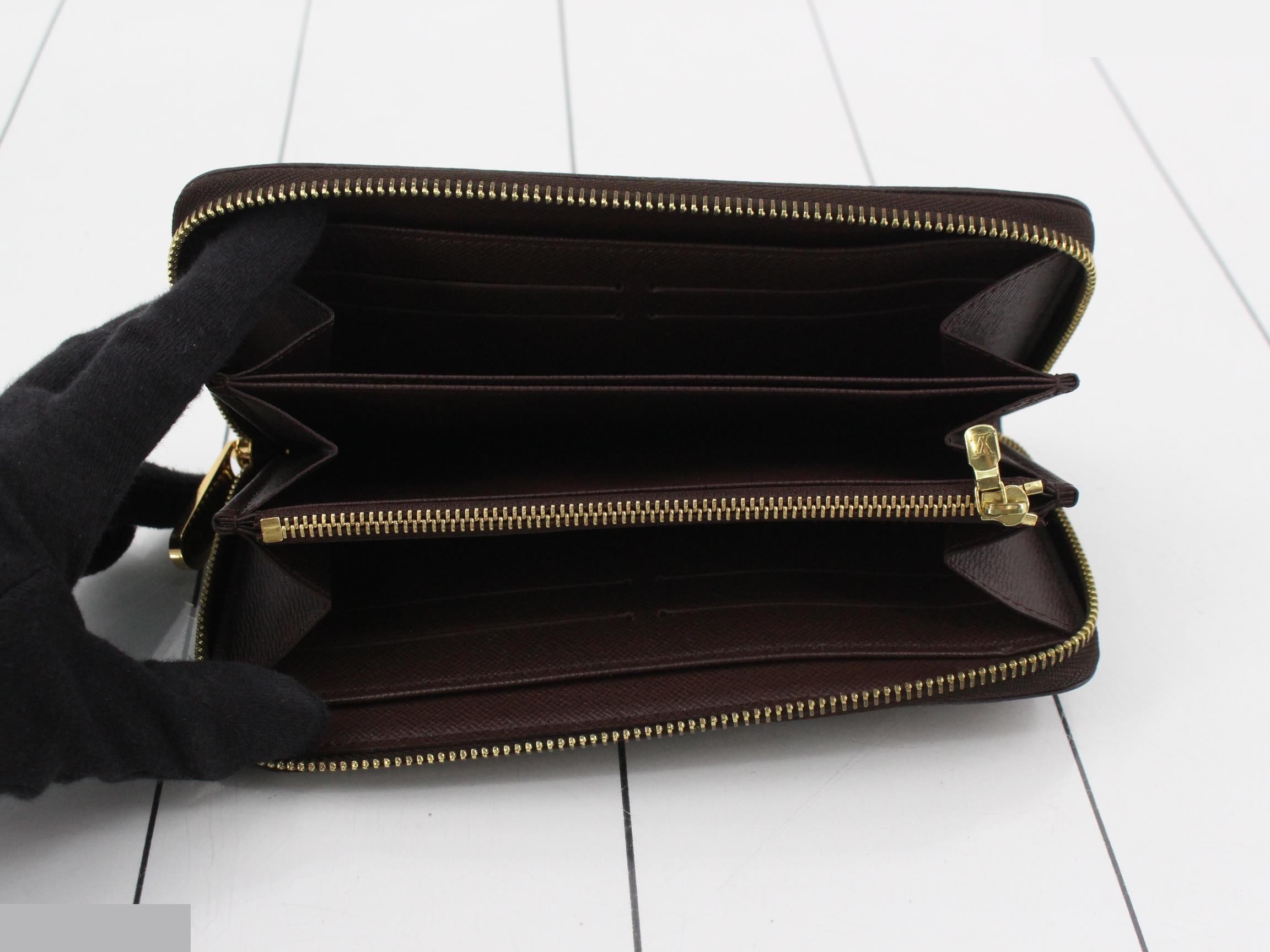 Zippy Wallet — view 4