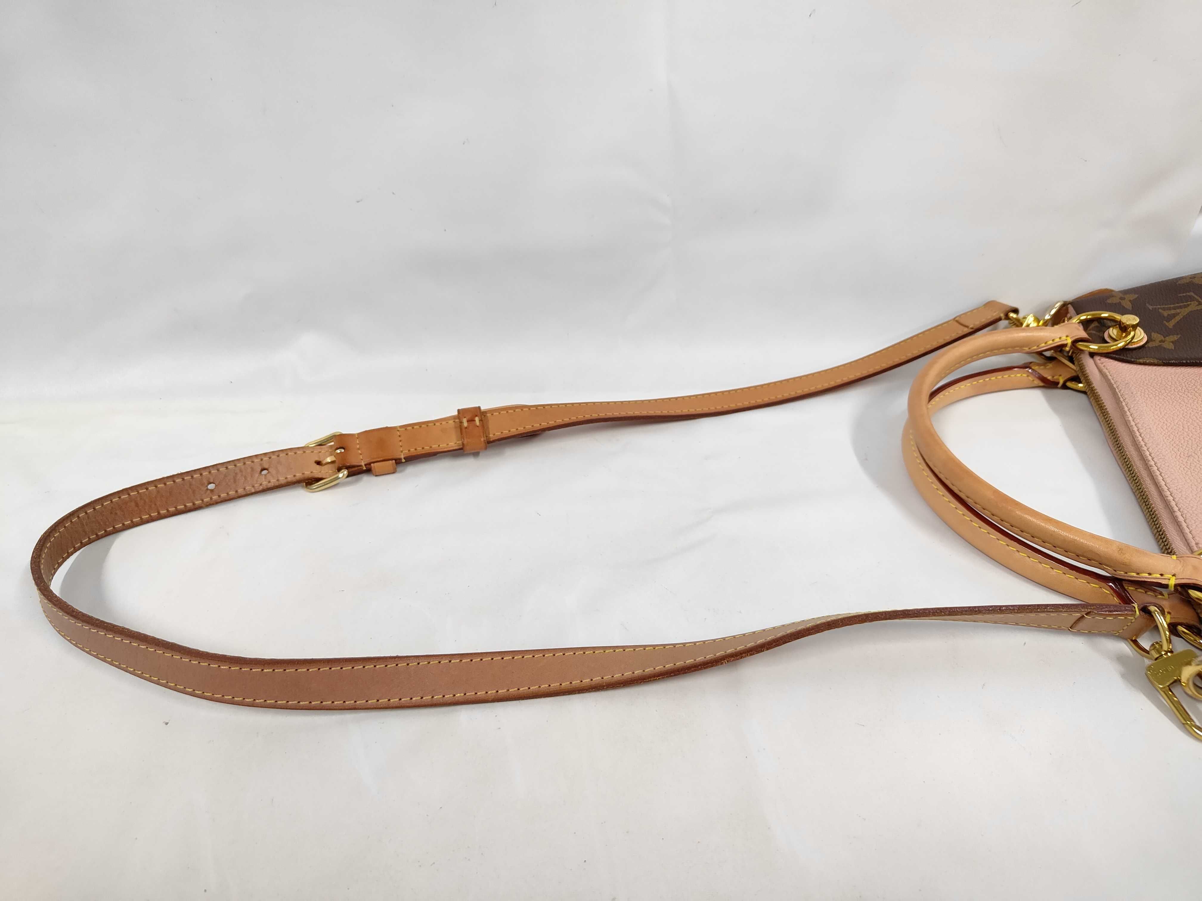 Monogram Louis Vuitton Monogram M43967 V Tote BB FL2230 Strap Name Tag Handbag — view 5