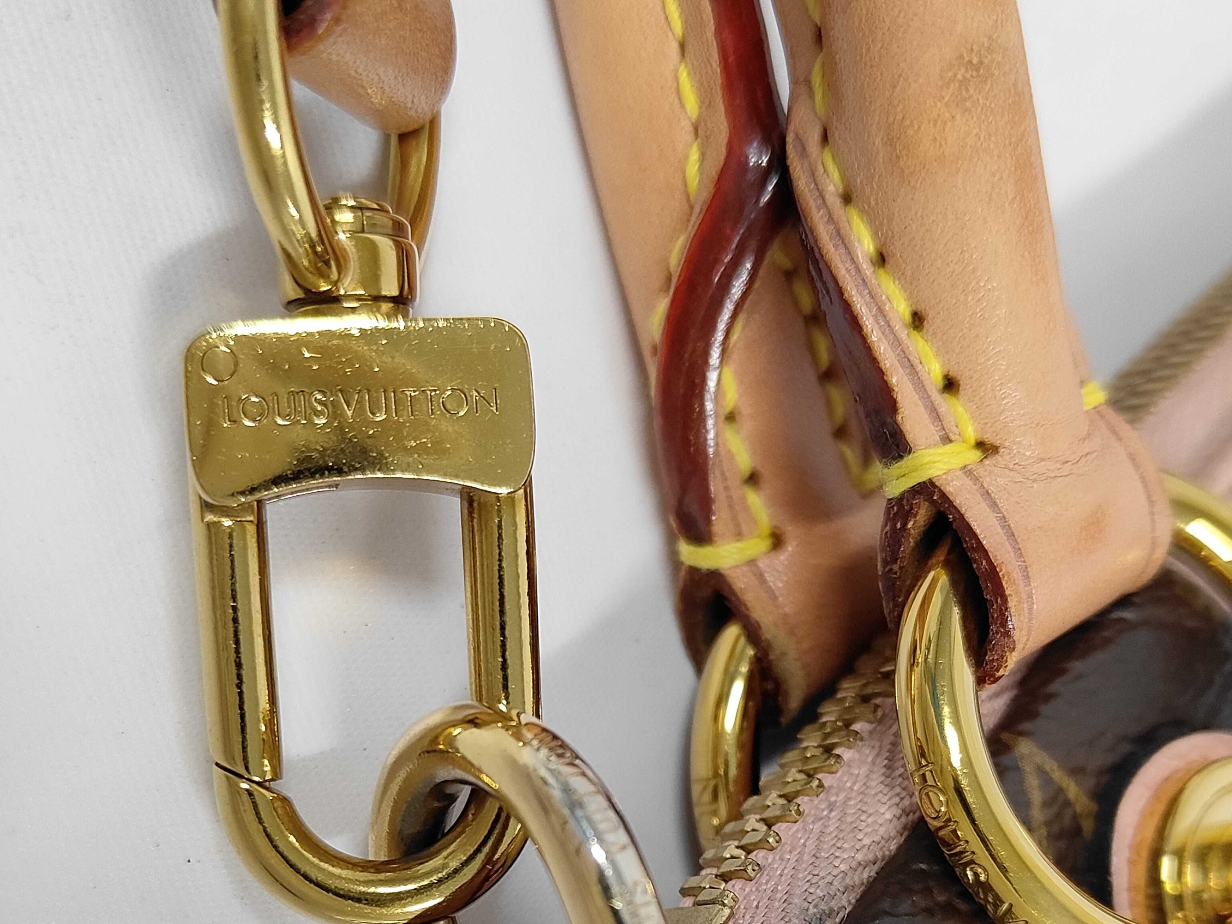 Monogram Louis Vuitton Monogram M43967 V Tote BB FL2230 Strap Name Tag Handbag — view 6
