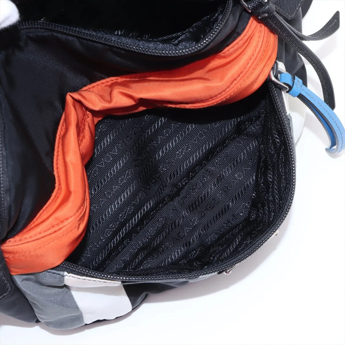 Tessuto Nylon Body Bag Black — view 9