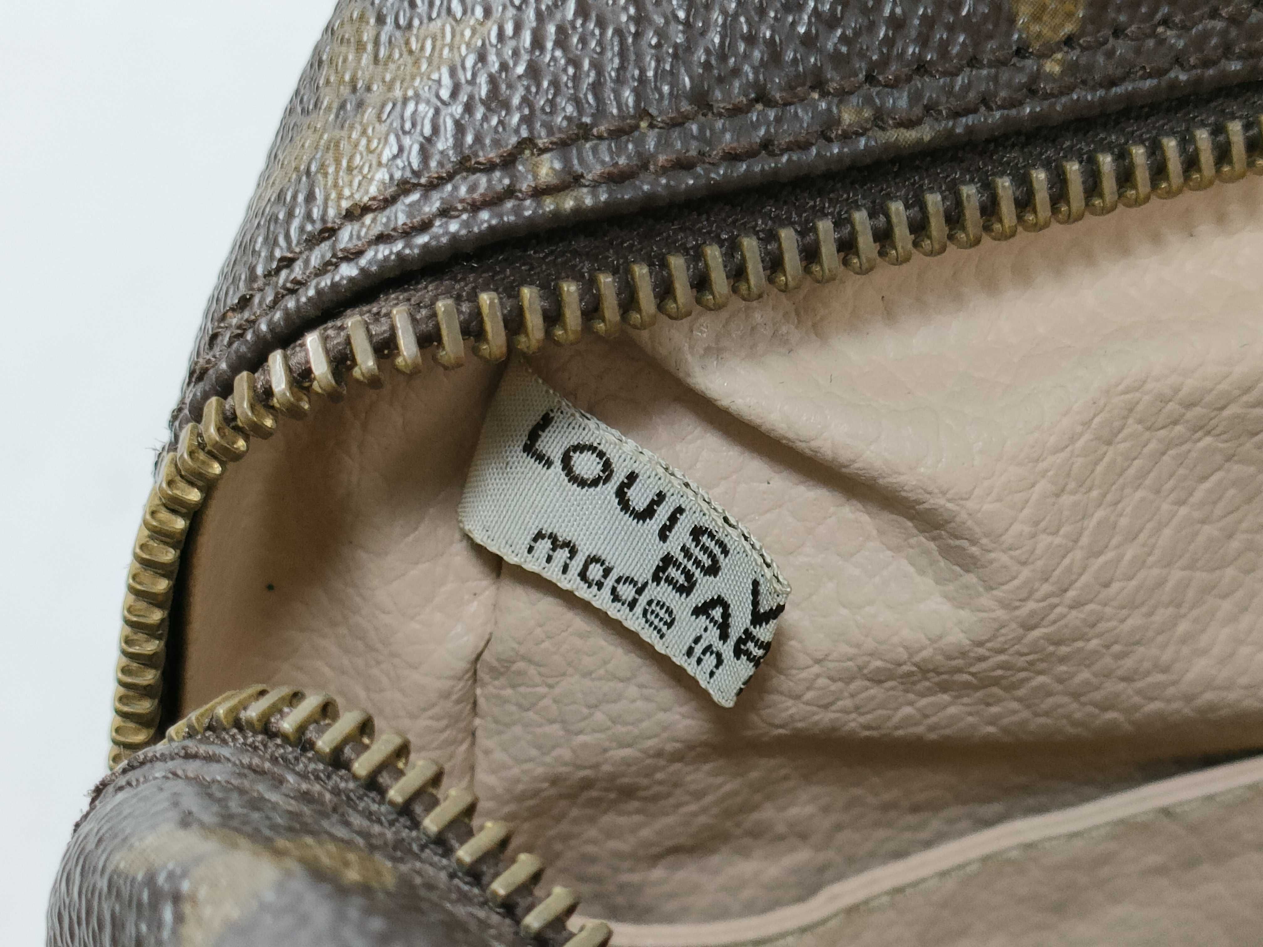 Monogram Louis Vuitton Trousse Toilette 28 Second Bag — view 11