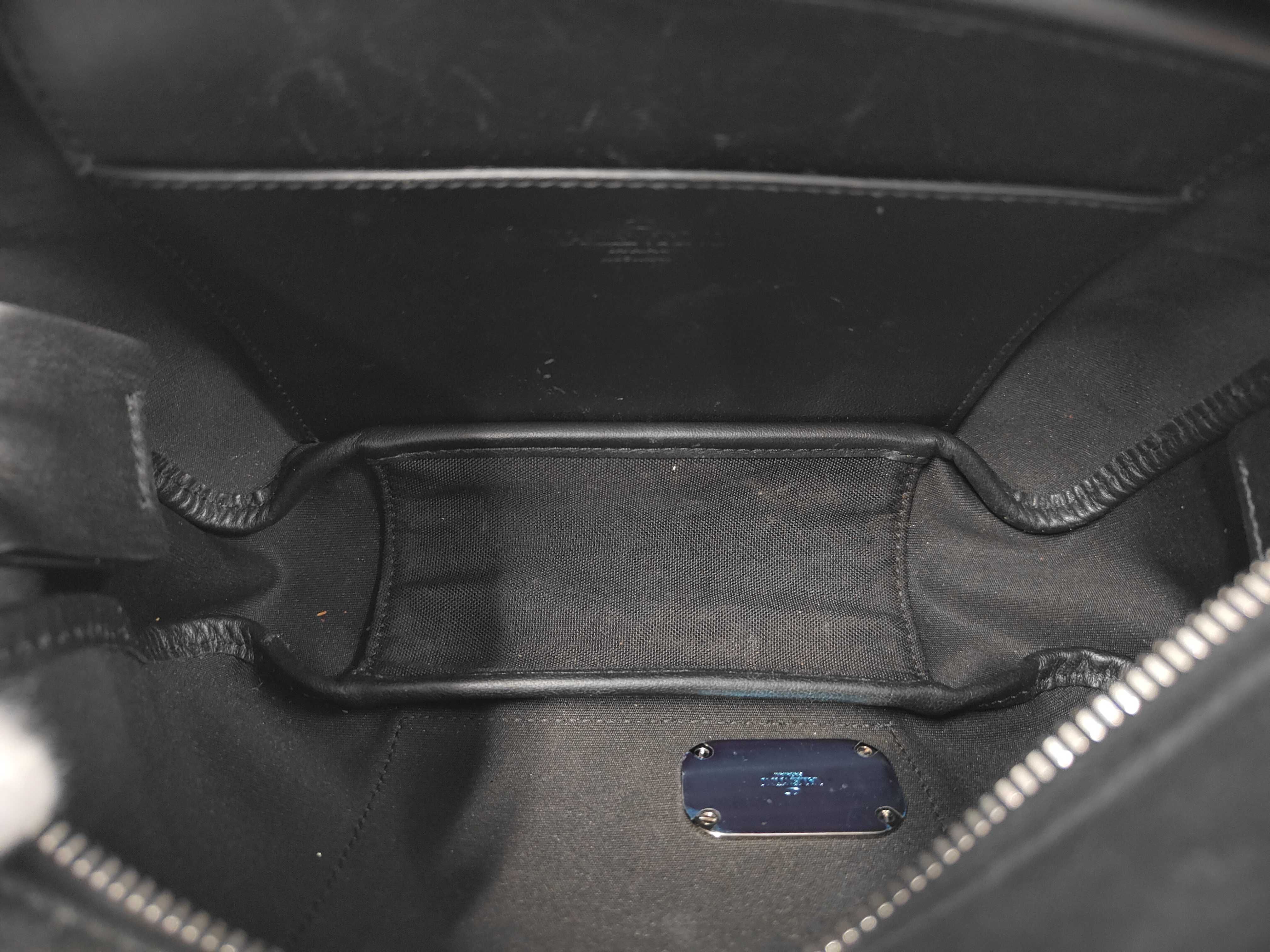 Time Traveller Crossbody Bag, Black Shoulder Bag — view 8