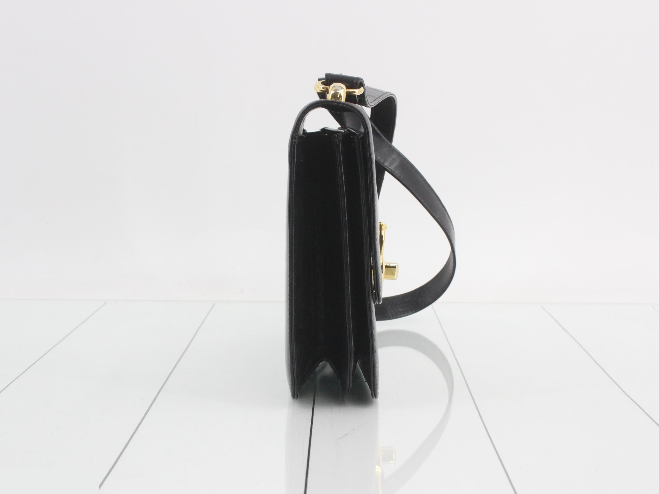 Vintage Leather Shoulder Bag — view 4