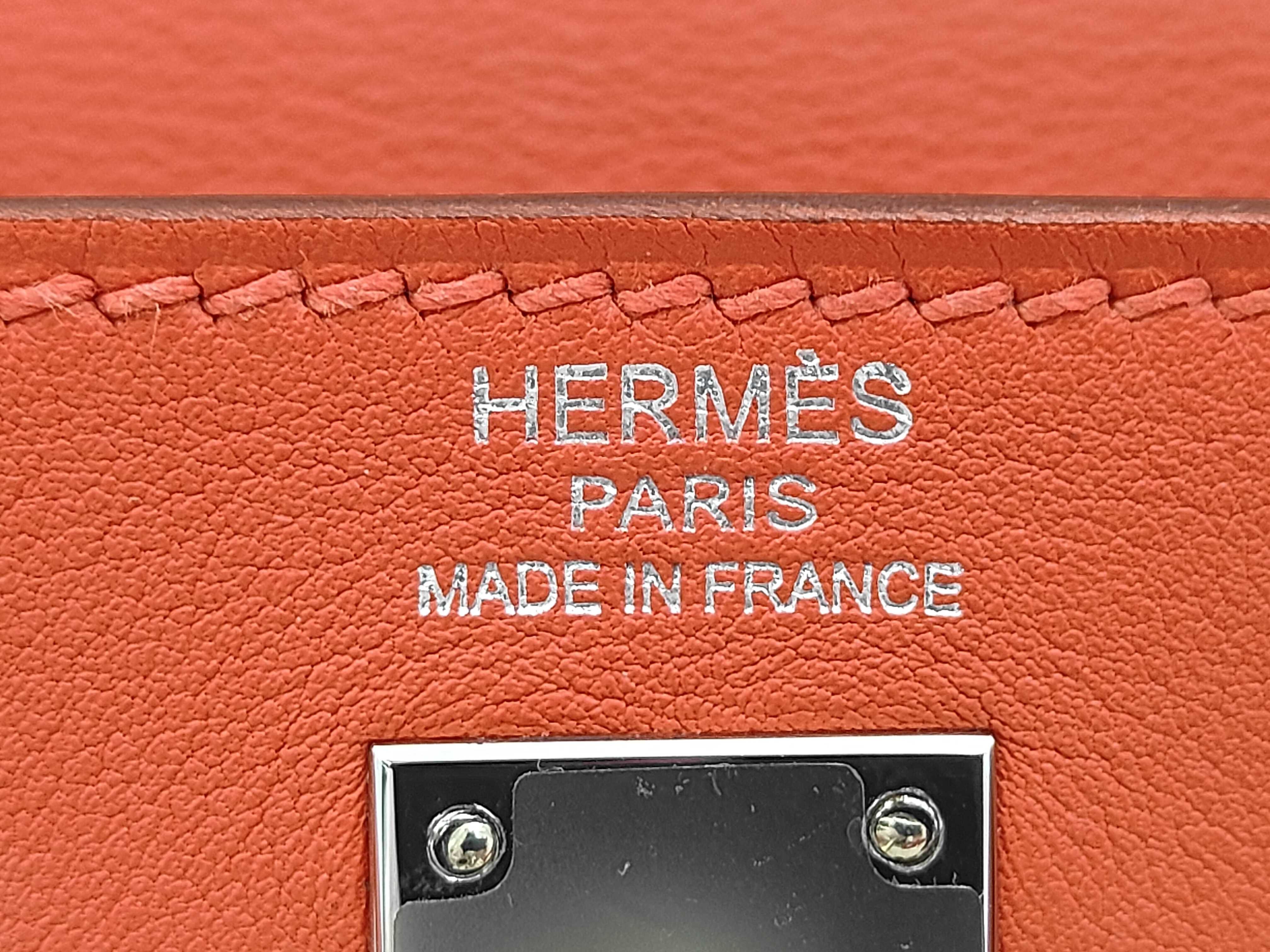 Kelly 25 Swift Orange Silver Hardware T Stamp Handbag — view 13