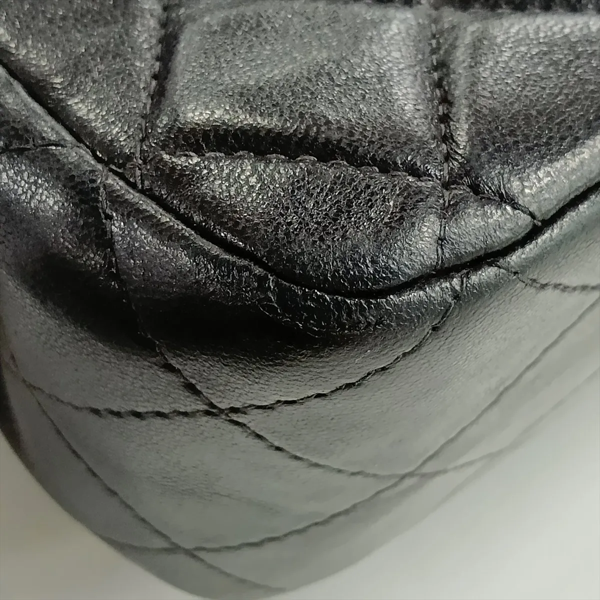 Matelassé 25 Lambskin Double Flap Double Chain Bag, Black with Gold Hardware, 6520142, Series 6, A01112 — view 15