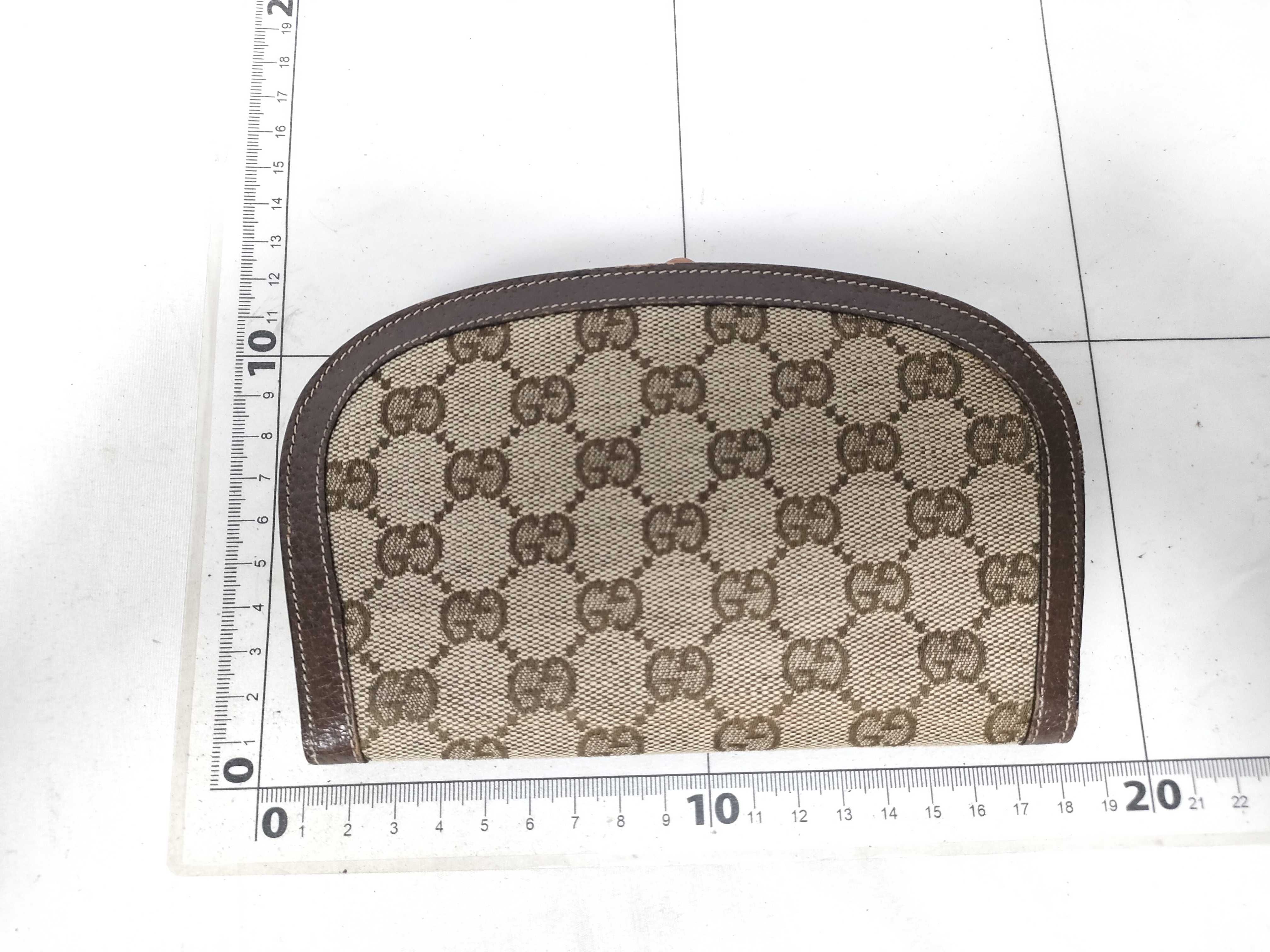 wallet — view 2
