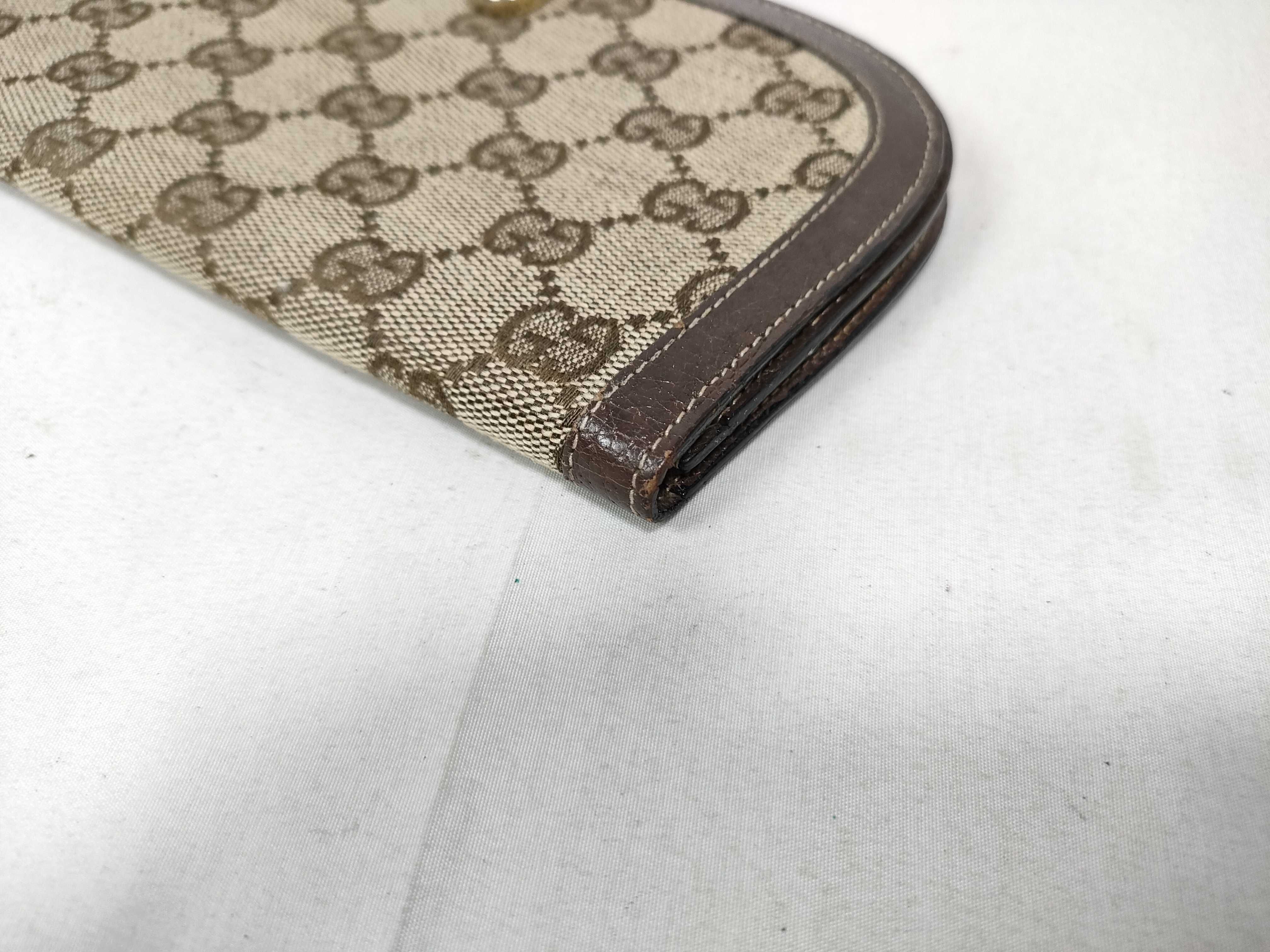 wallet — view 3