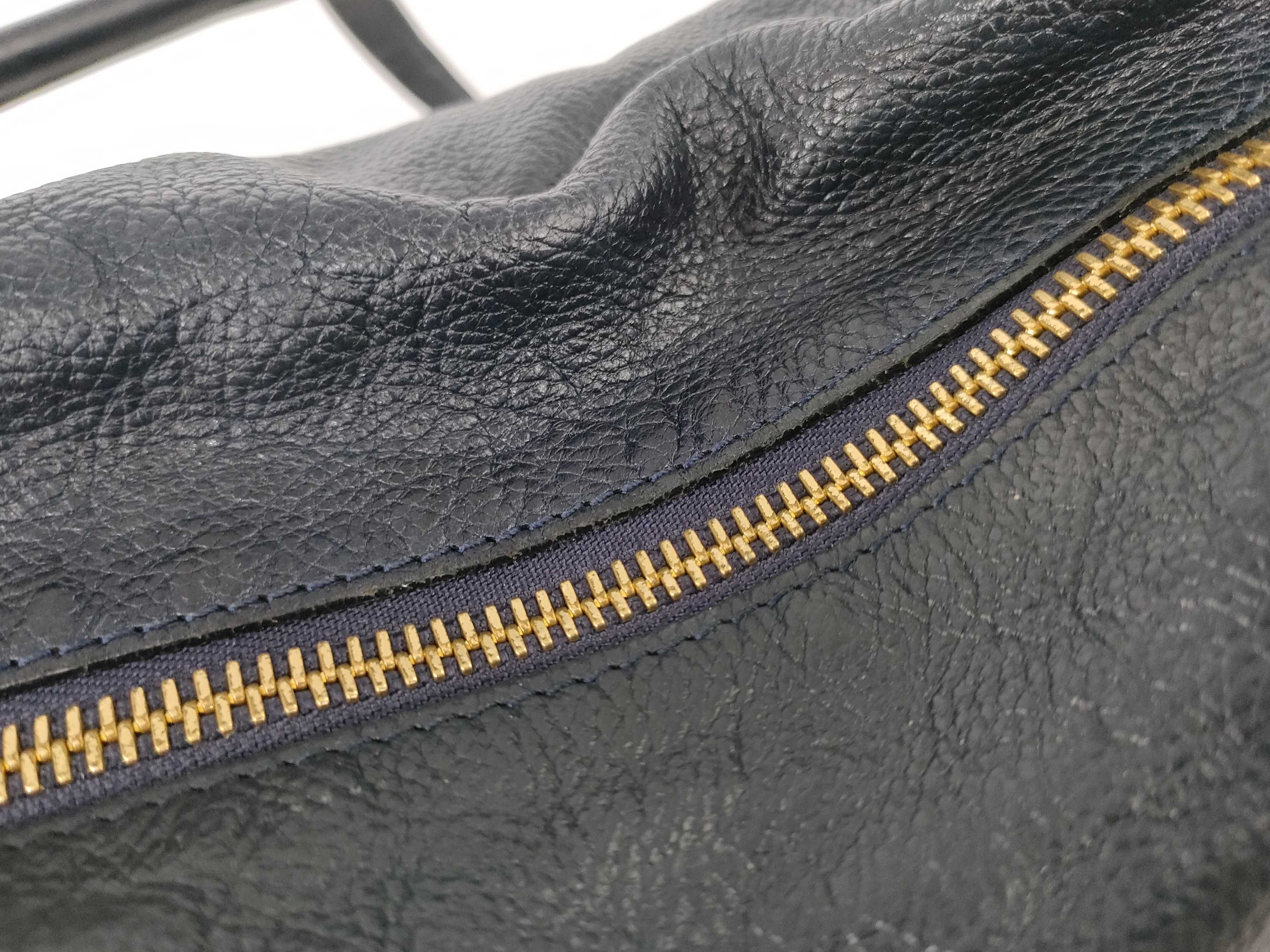 Paraty Shoulder Handbag 2-Way Leather Handbag — view 10