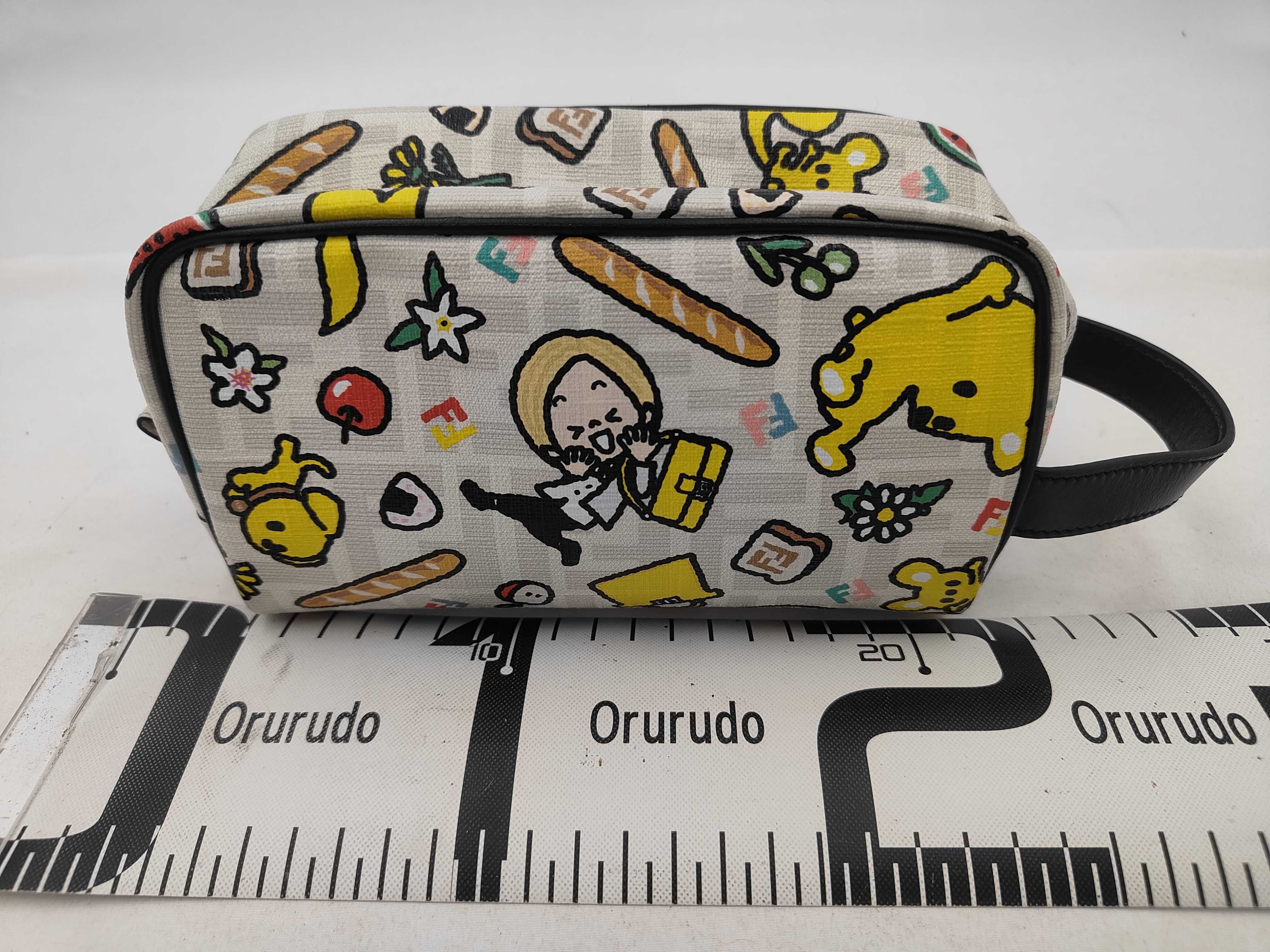ZUCCA PVC x Leather White 7N0151 Taro Out Collaboration Pouch Second Bag — view 2