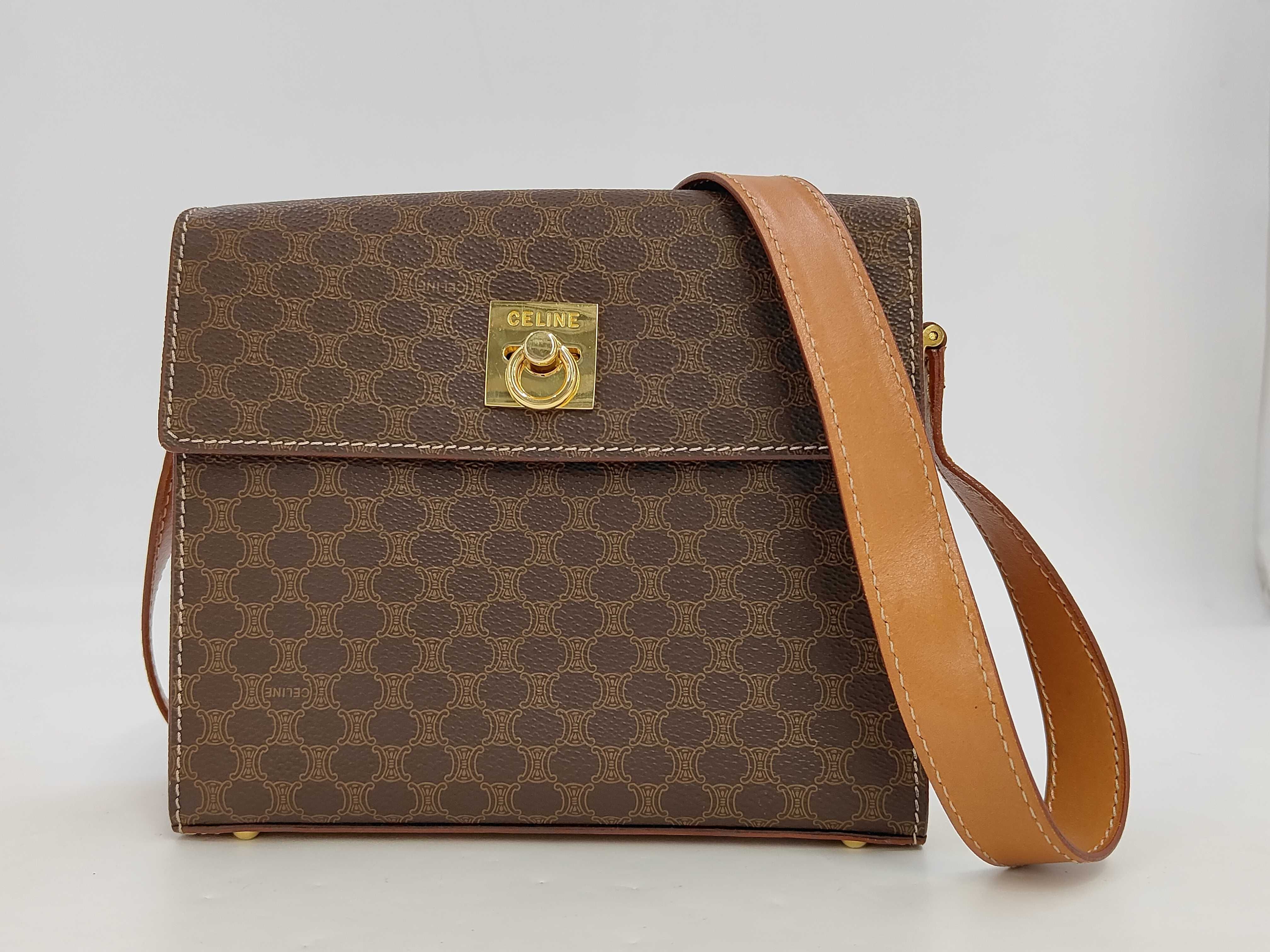 Macadam Shoulder Bag (Box-shaped)