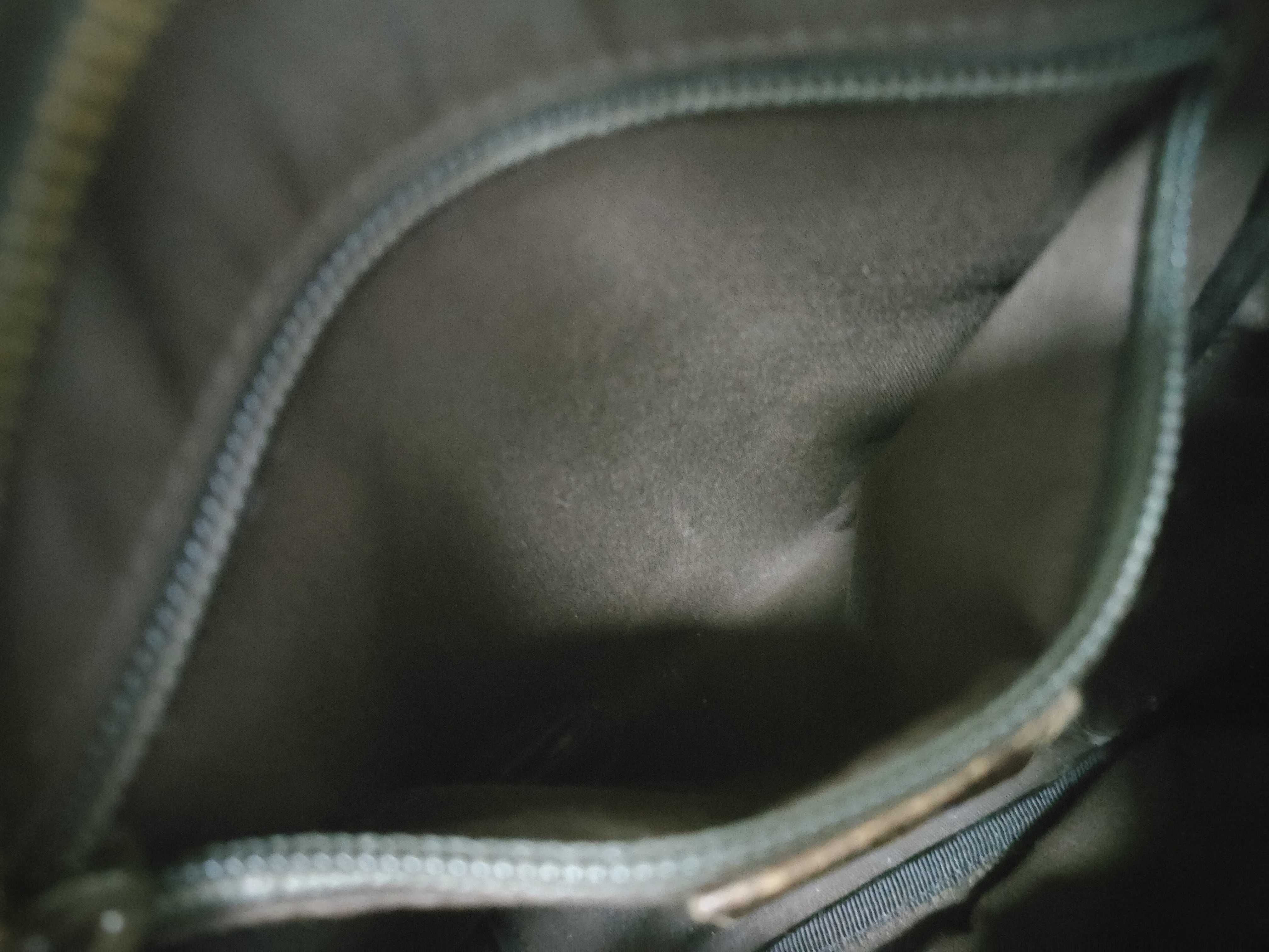 GG Canvas Shoulder Bag (122759 3444GG Supreme) — view 11