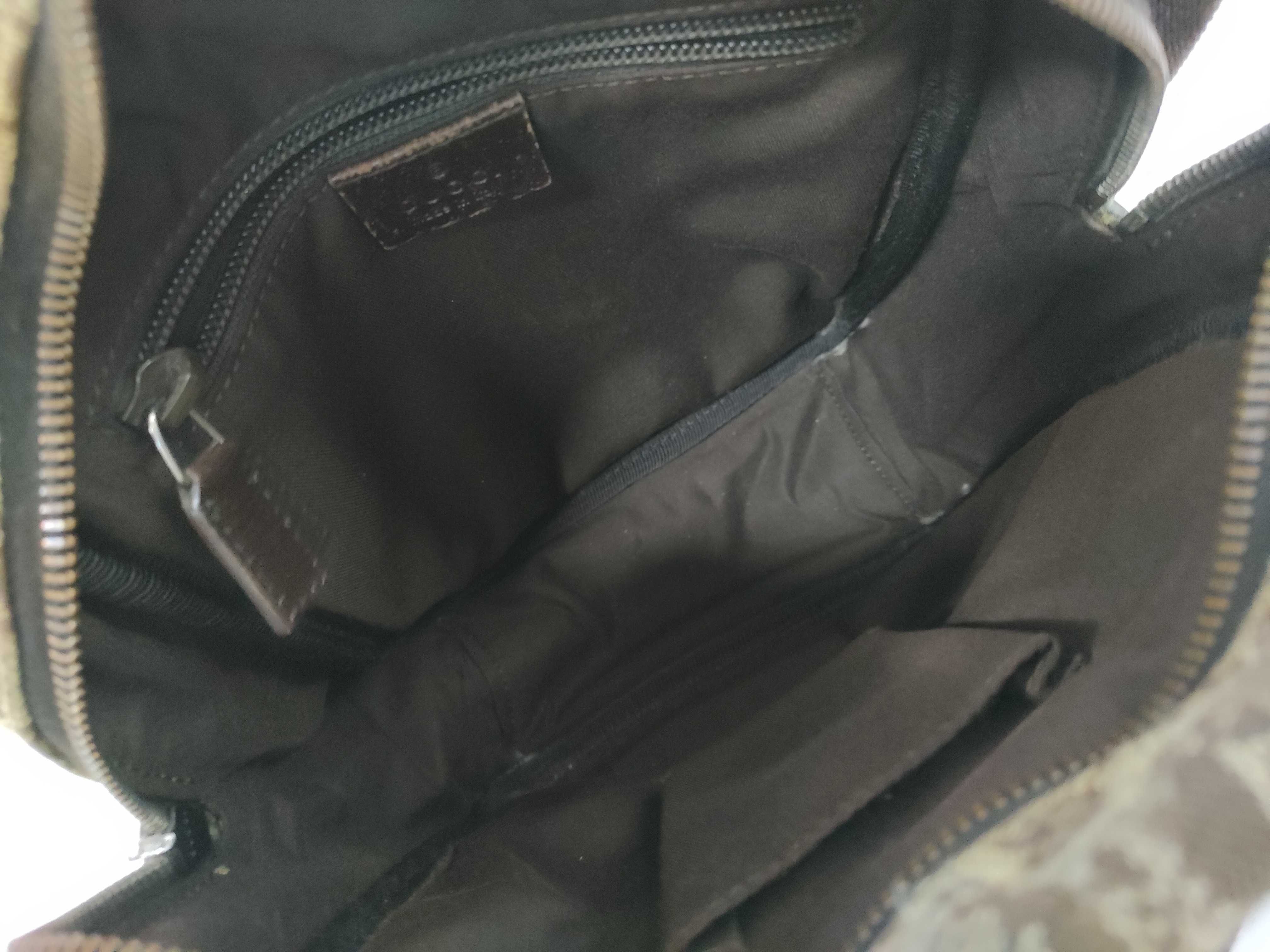 GG Canvas Shoulder Bag (122759 3444GG Supreme) — view 9