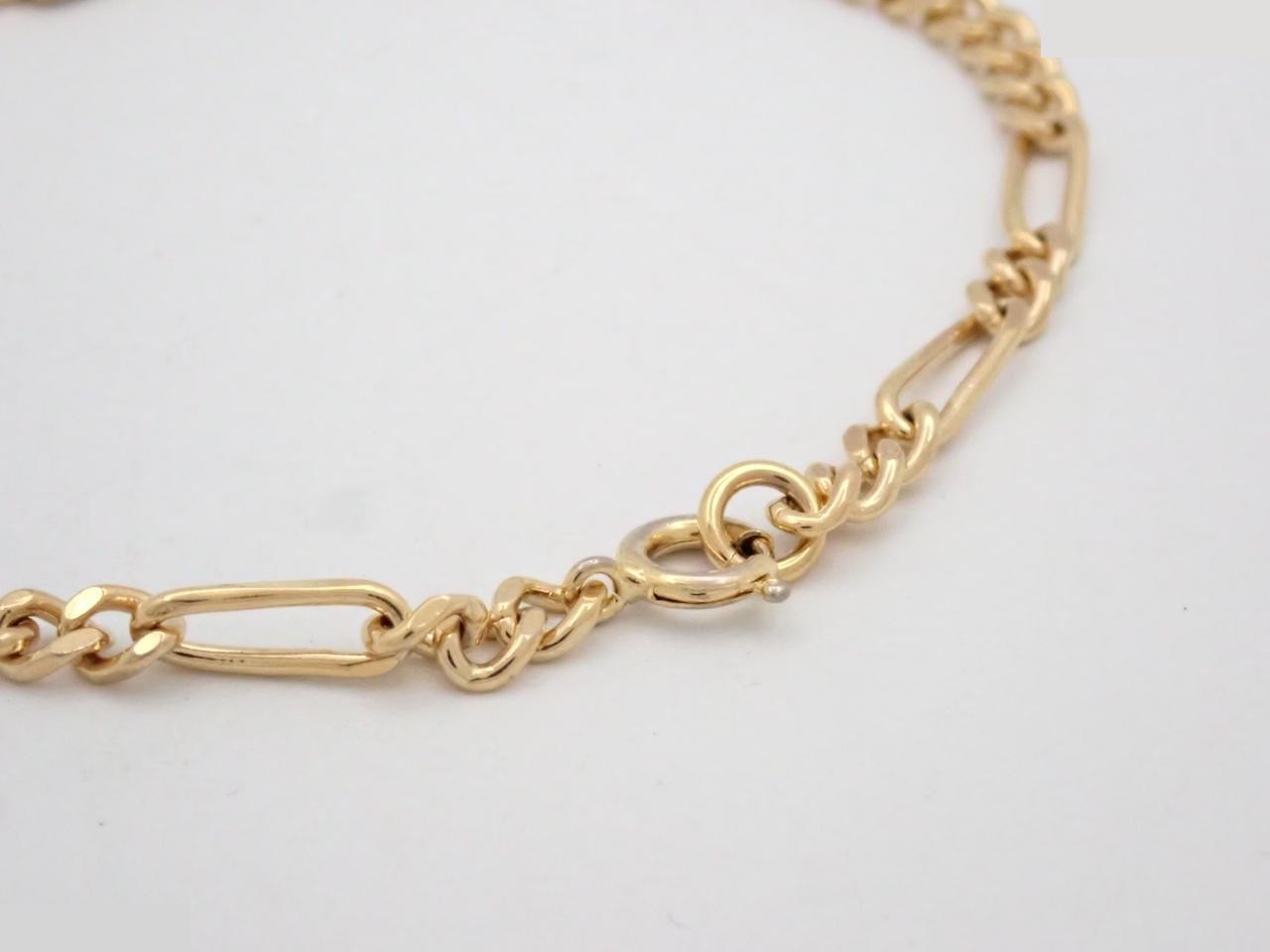 Other lines: Precious metal bracelets and bangles (metal), wrist circumference approximately 18 cm. — view 3