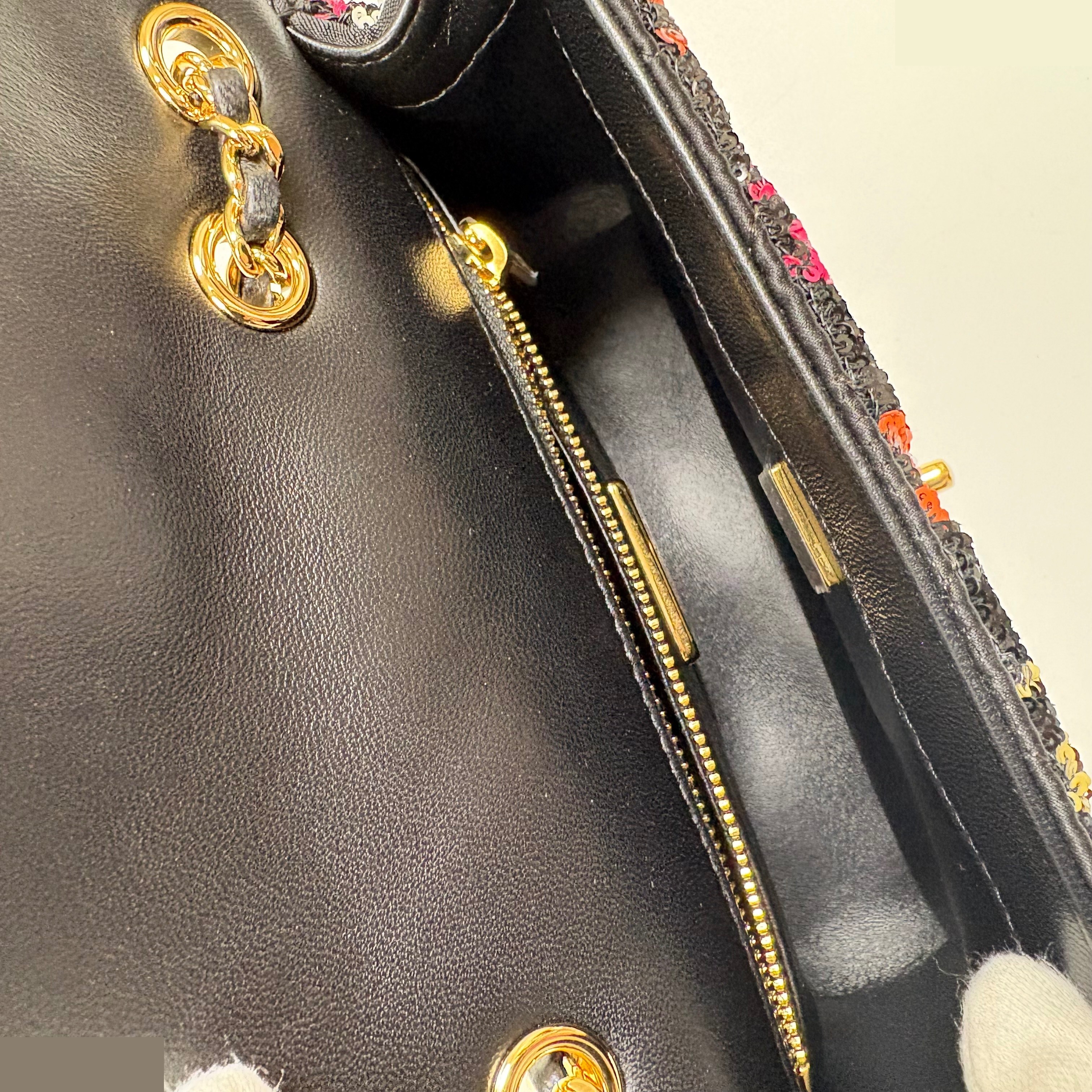 IC Matelassé Coco Mark Sequin Shoulder Bag — view 9
