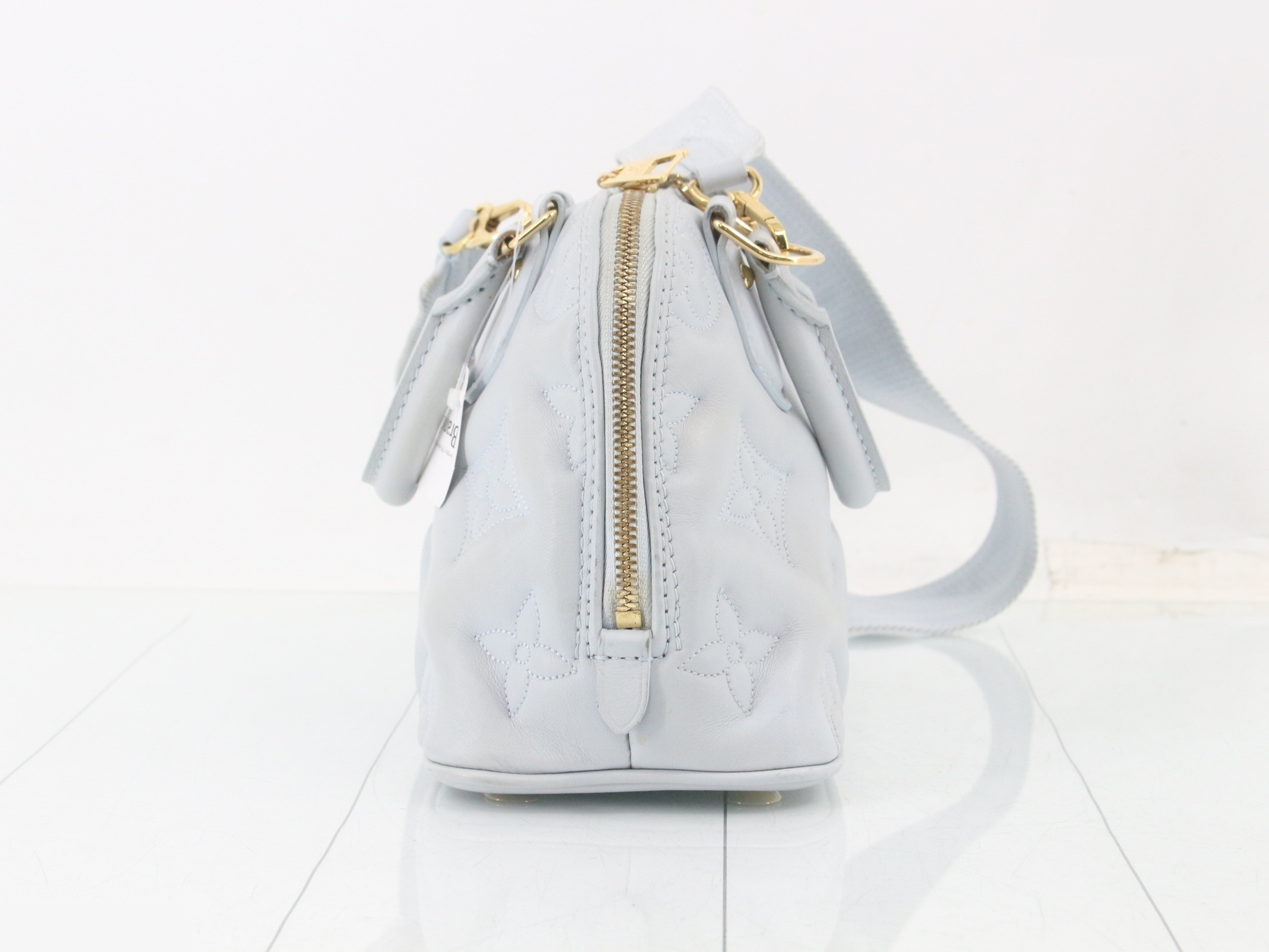 Alma Soft BB Bubble Gram Handbag/Shoulder Bag (2-Way) — view 4