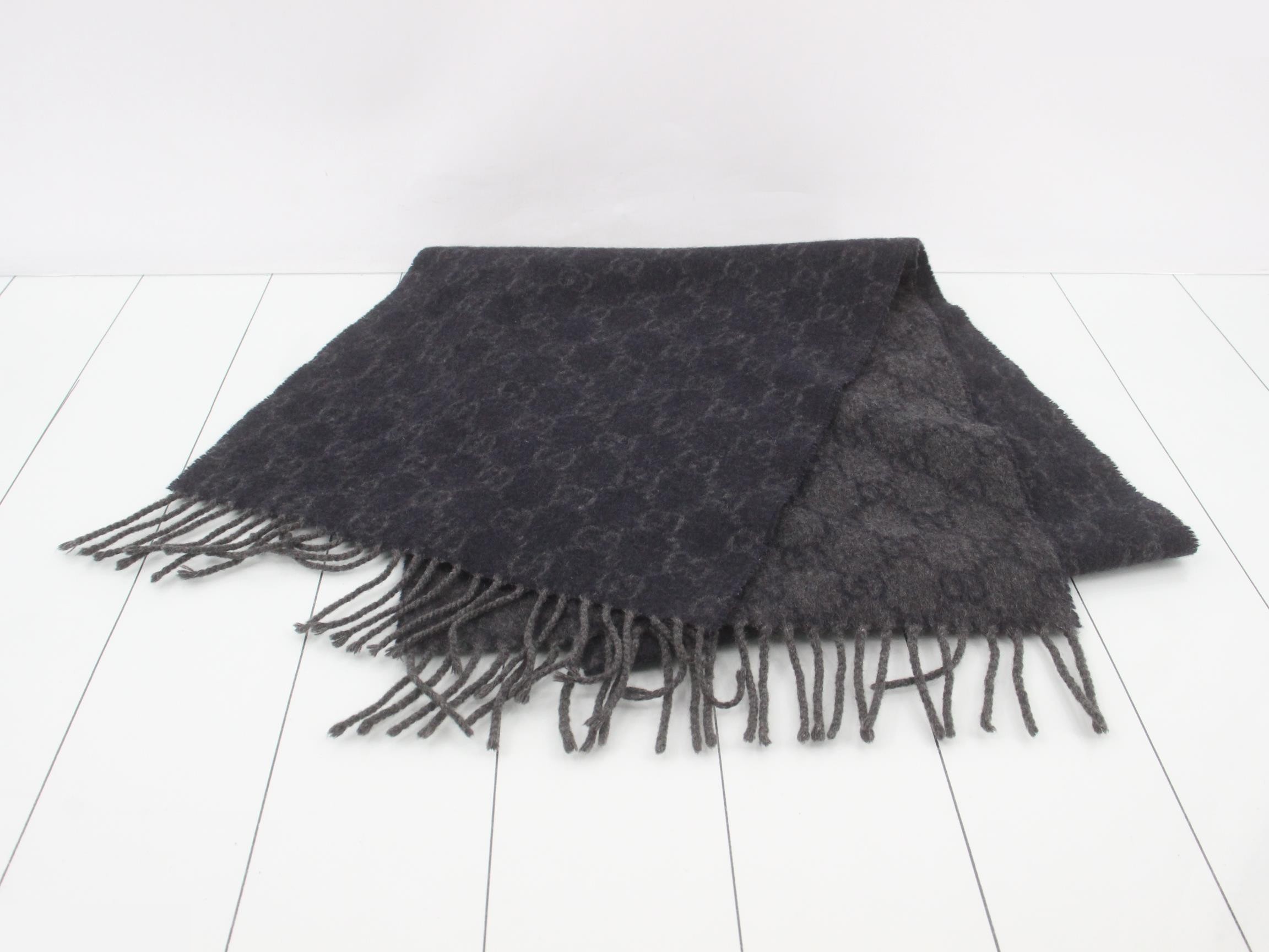 GG pattern cashmere scarf — view 2