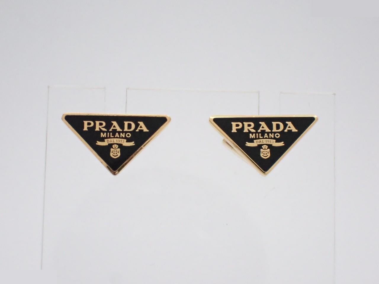 Other lines: Precious metals and earrings