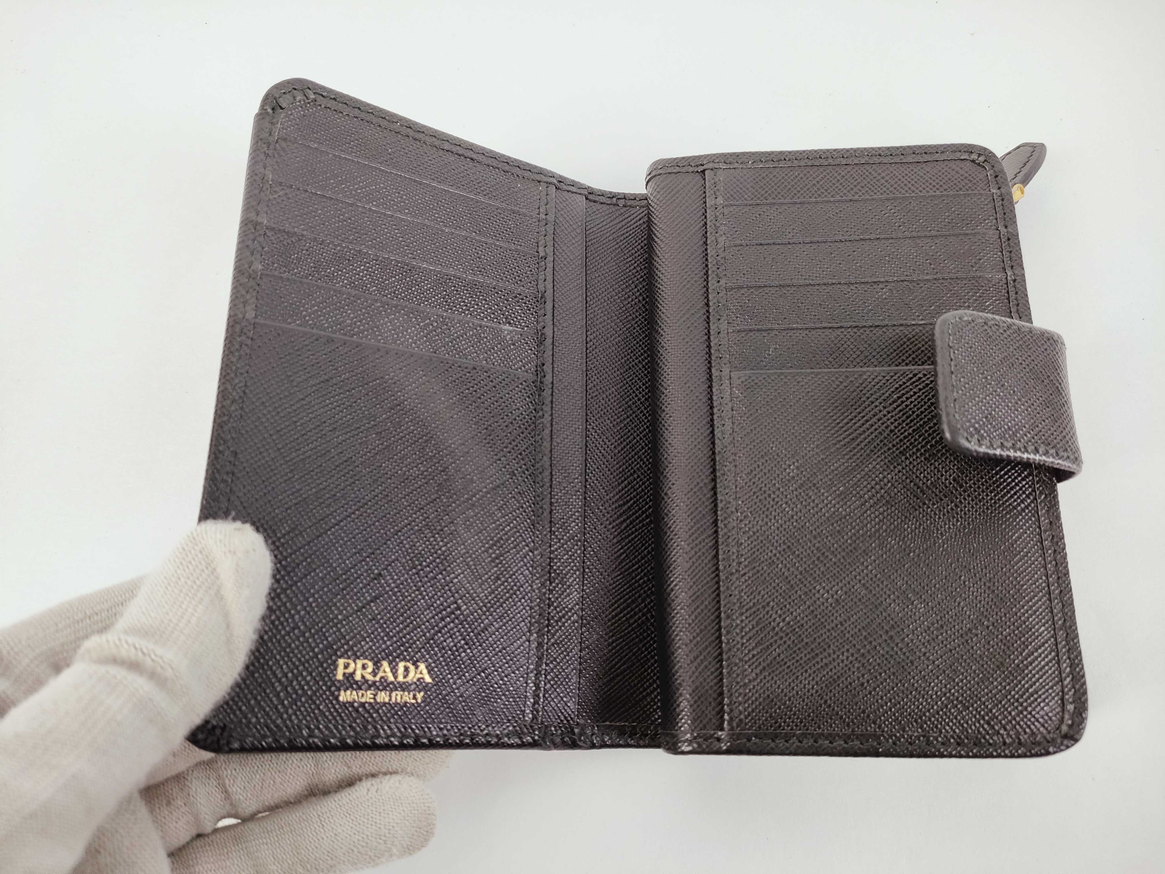 wallet — view 9