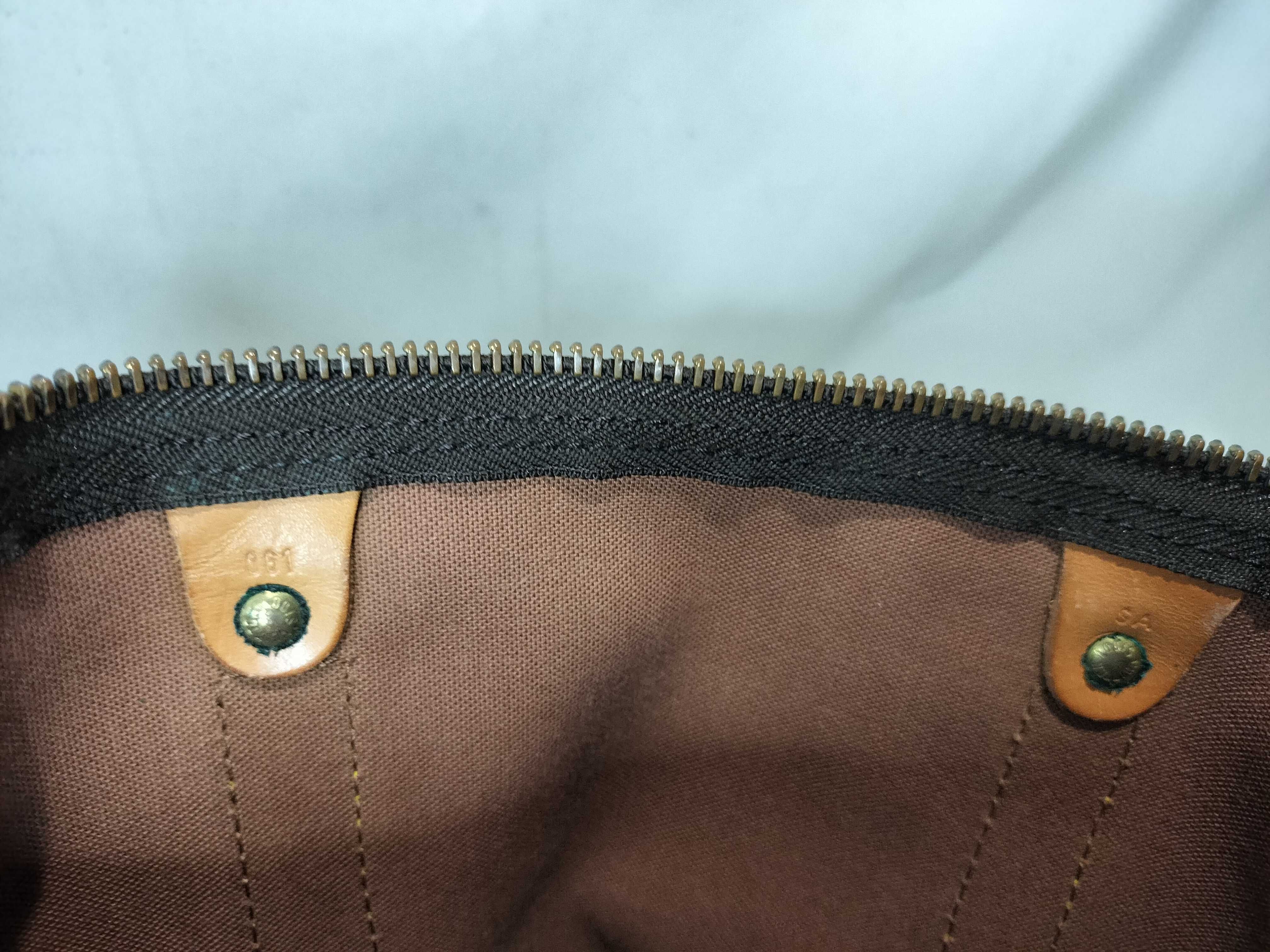 Monogram M41426 Keepall 50 Boston Bag — view 11