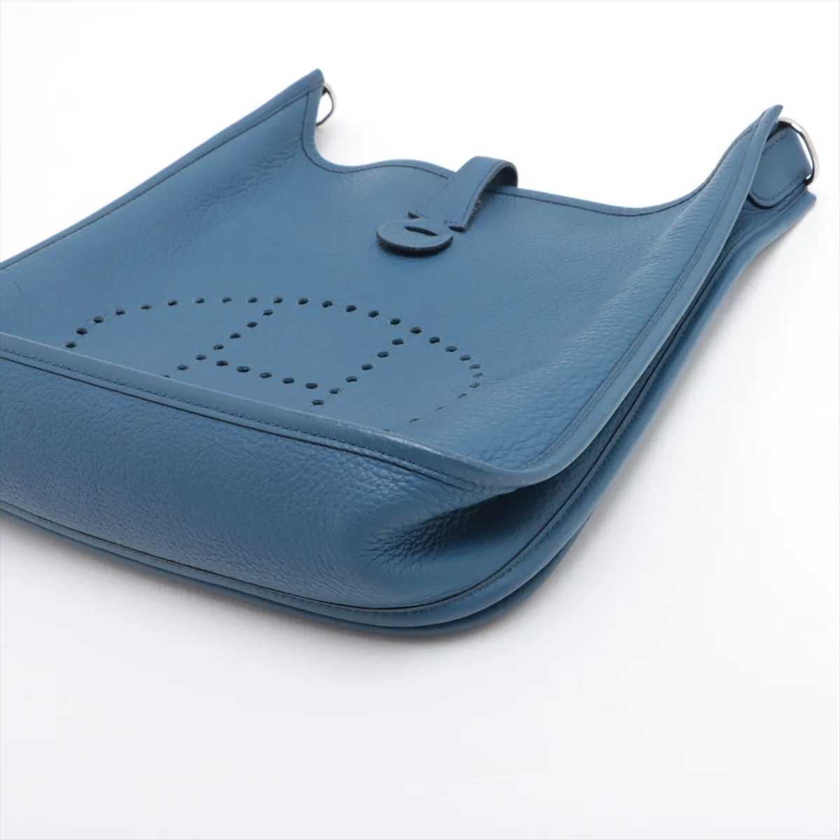 Evelyn 2 29 PM Taurillon Clemence Blue Brighton Silver hardware K:2007 — view 3