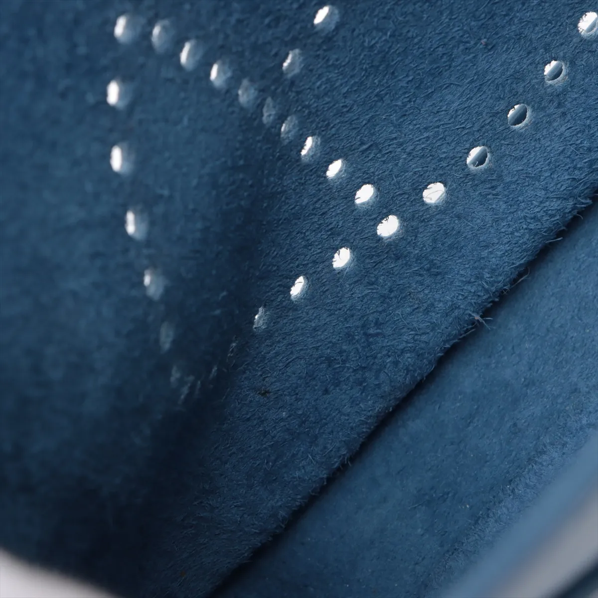 Evelyn 2 29 PM Taurillon Clemence Blue Brighton Silver hardware K:2007 — view 9