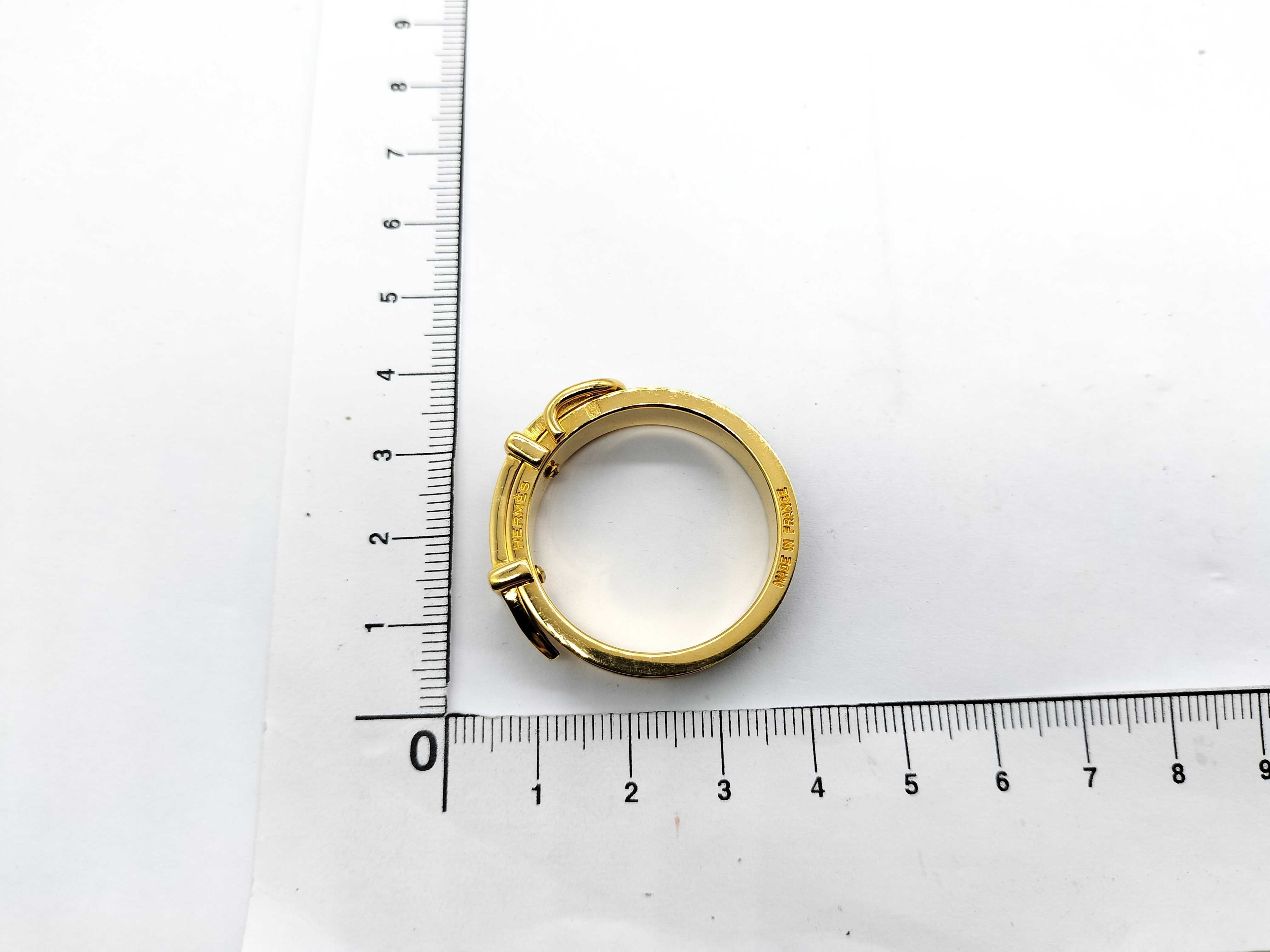 scarf ring, belt motif, and other accessories. — view 6