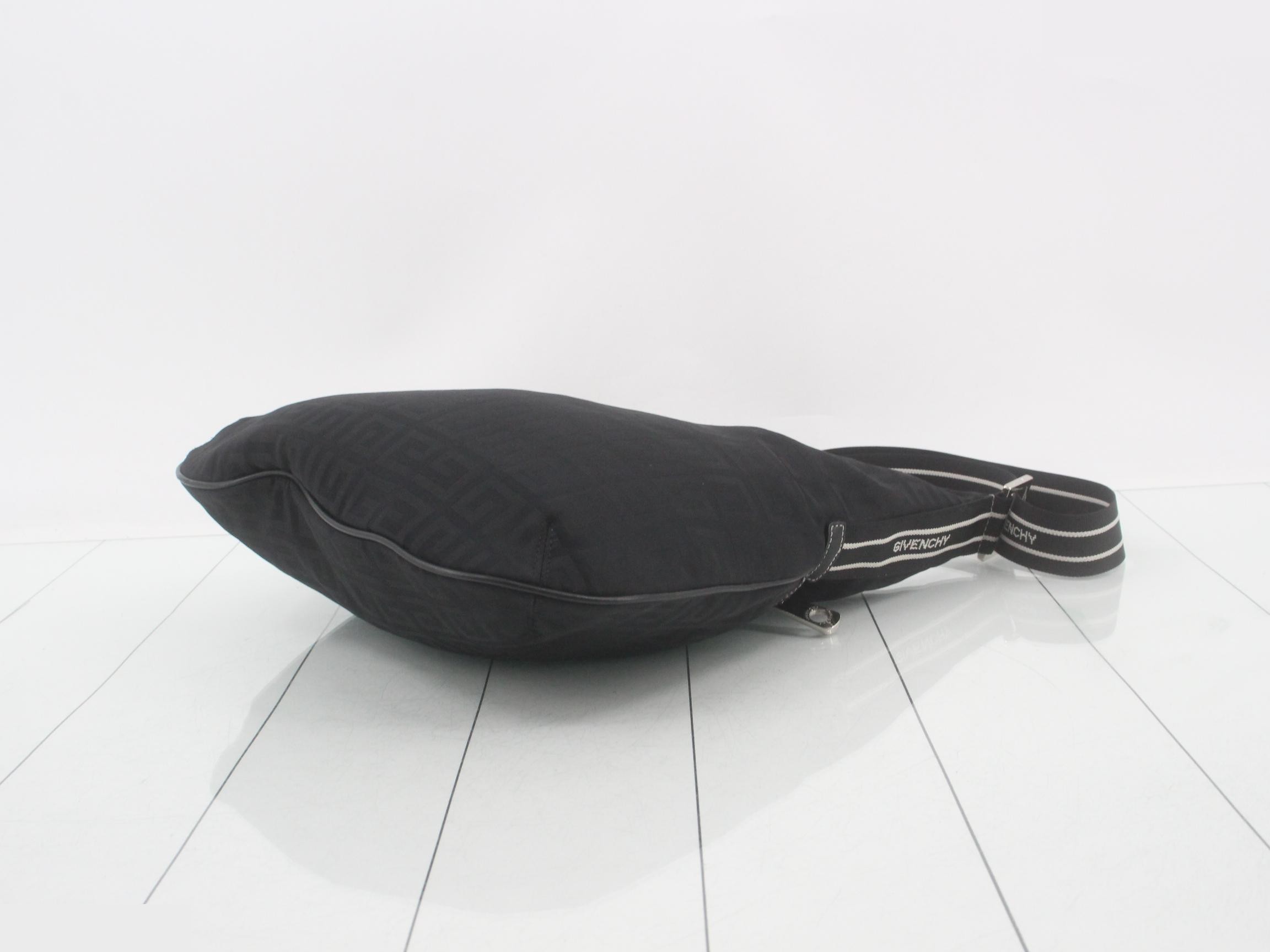 4G Nylon Shoulder Bag — view 6